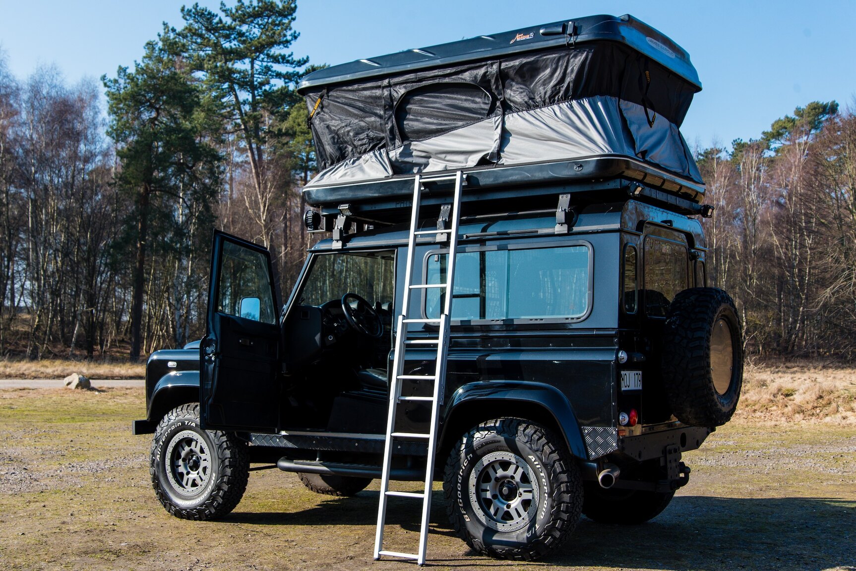 Aussenfoto 2009 Land Rover Defender 90 2.4 TD4 4x4