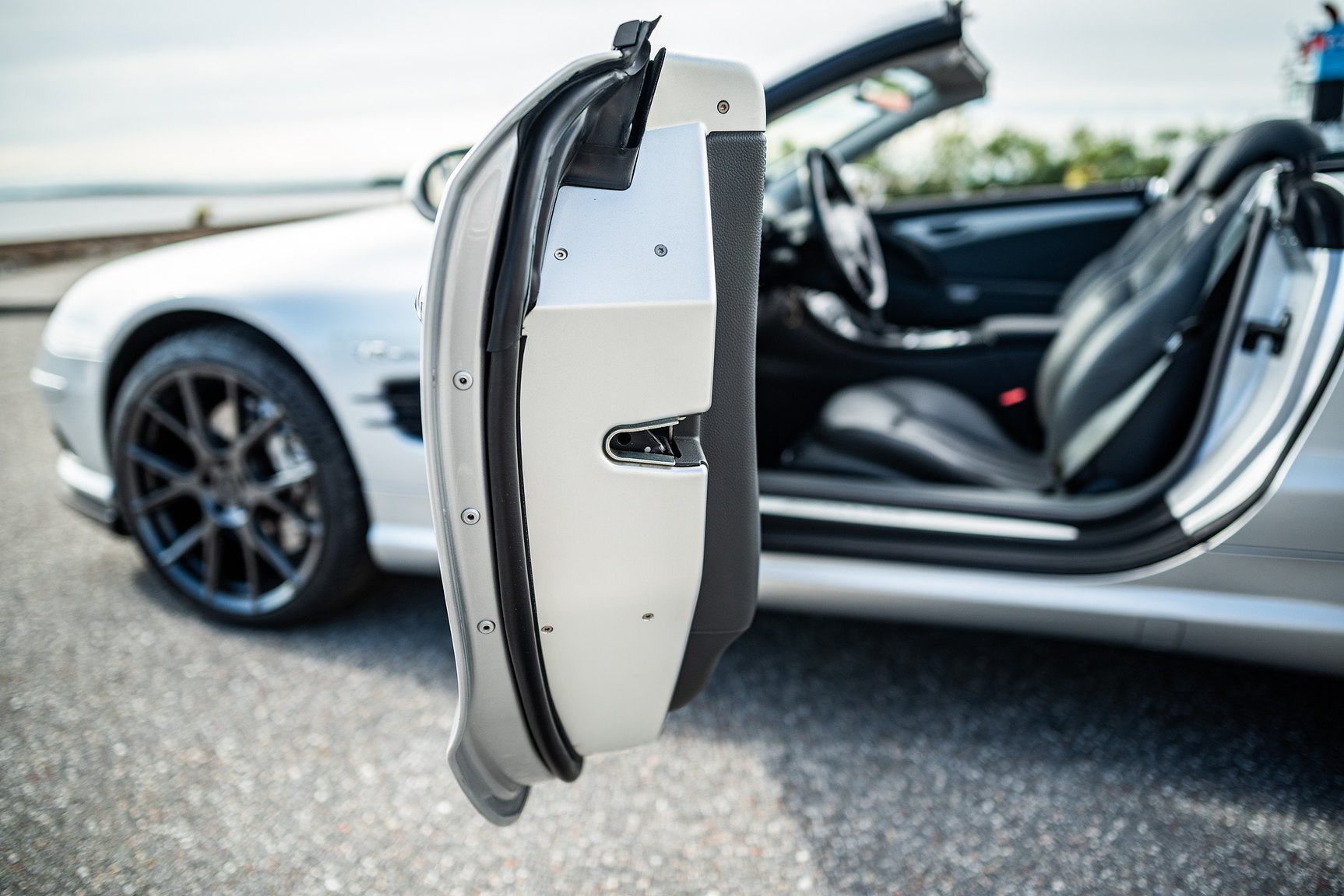 Interior image of 2002 Mercedes SL 55 AMG