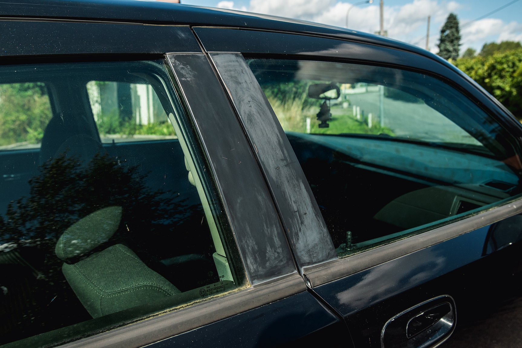 Exterior image of 2007 Dodge Charger 5.7 V8 HEMI 