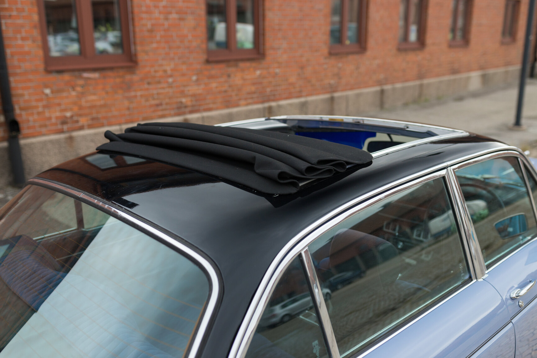 Aussenfoto 1975 JAGUAR XJ6  (70)