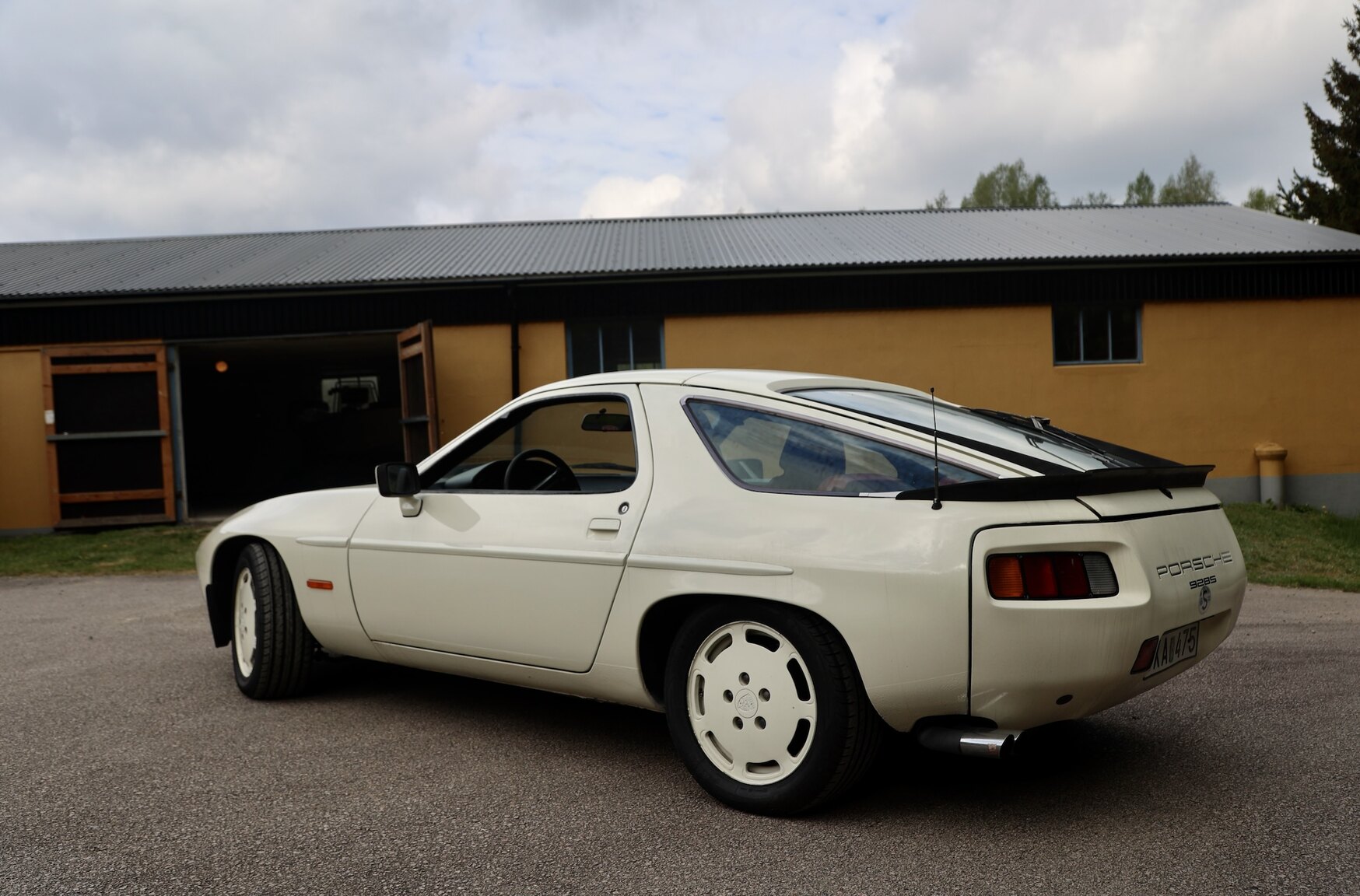 Aussenfoto 1981 Porsche 928 S