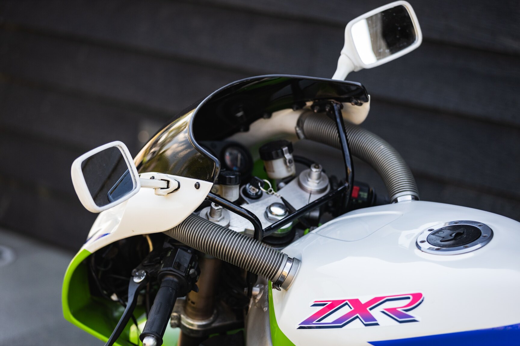 Exteriörbild på 1992 Kawasaki ZX 750 J