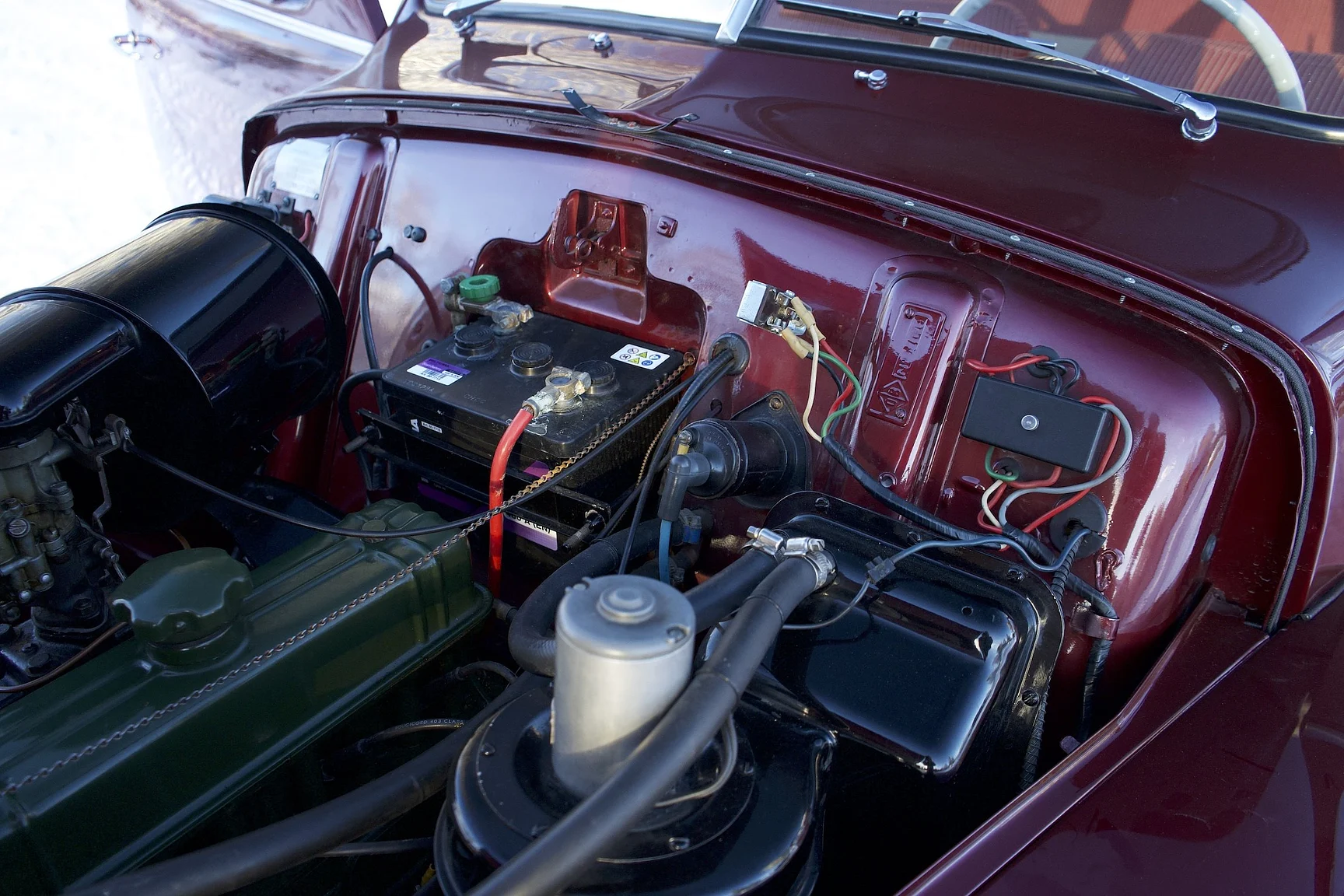 Image of 1953 Volvo PV444 DS (7) mechanics