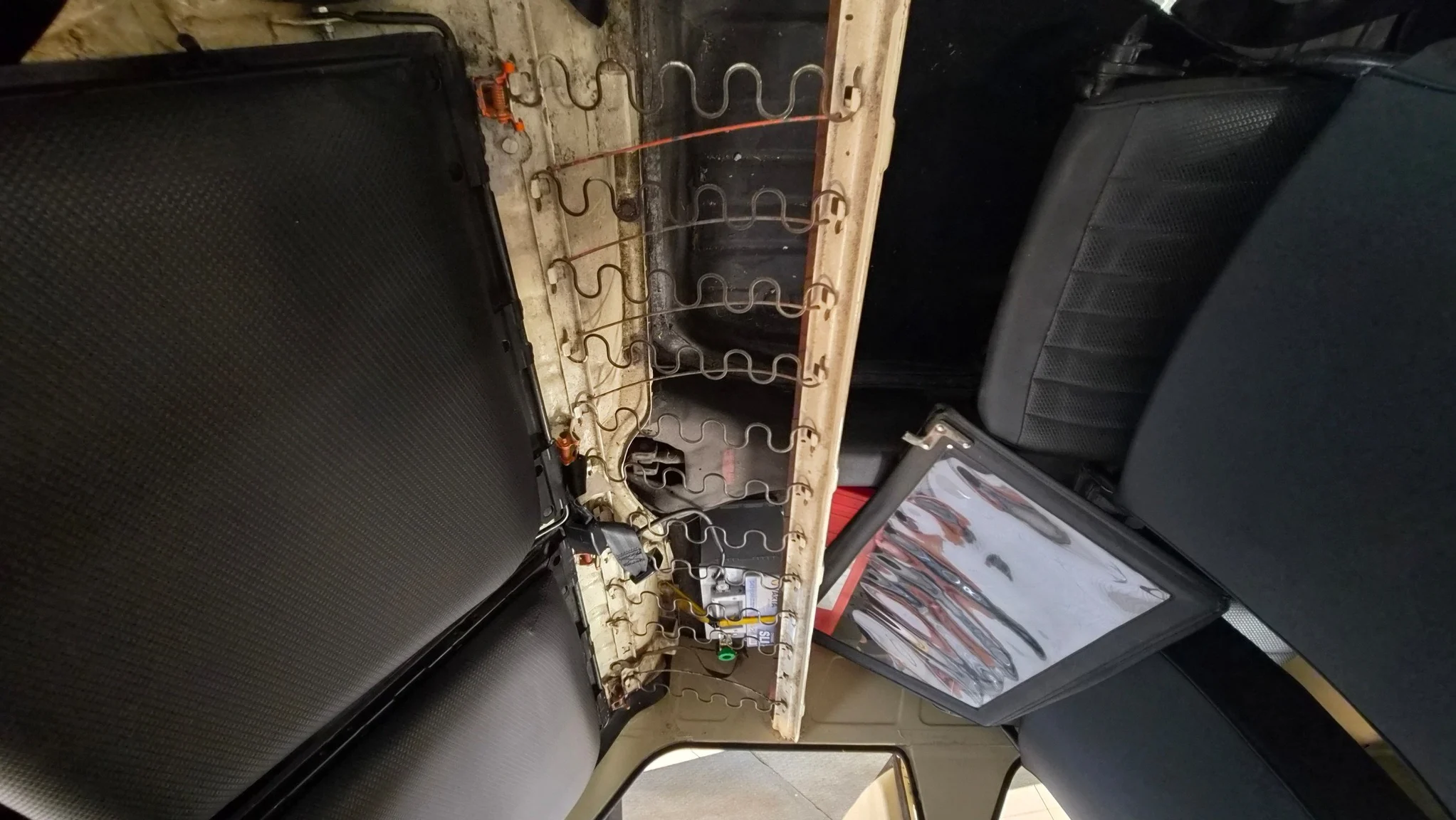 Interior image of 1973 Volkswagen Type 181 (42)