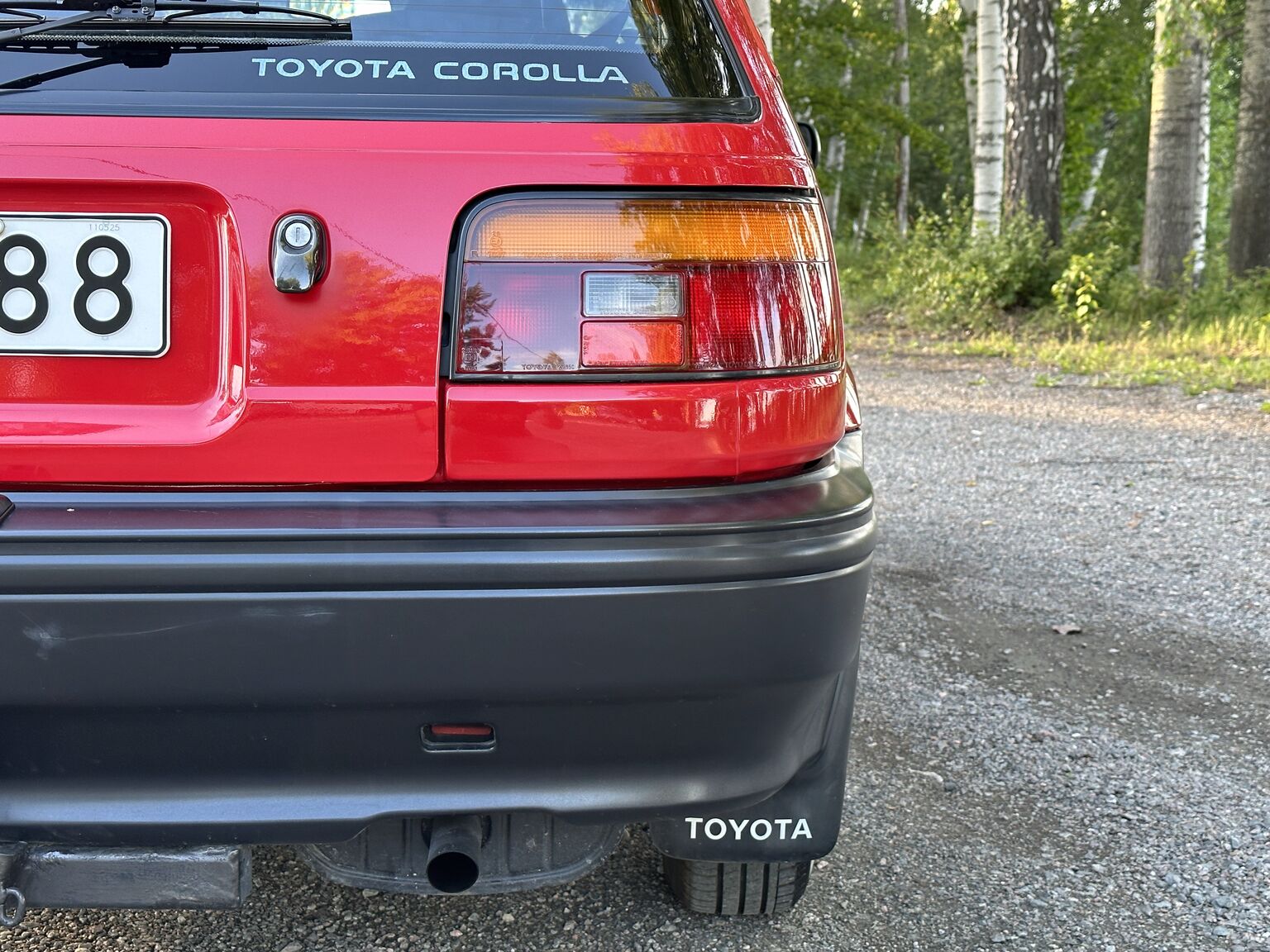 Exterior image of 1991 Toyota Corolla 1300 XLI