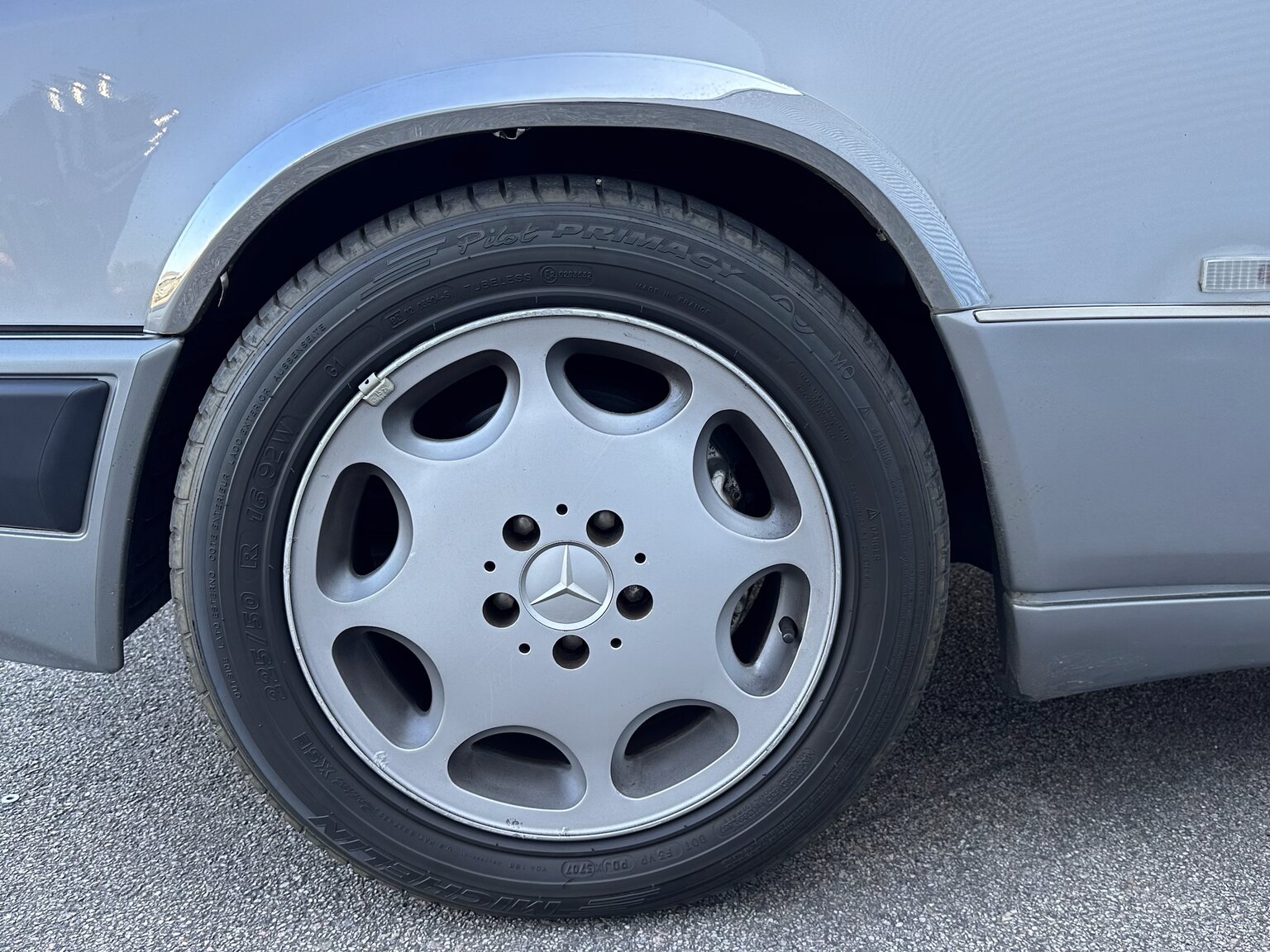 Aussenfoto 1992 Mercedes-Benz 300 CE-24
