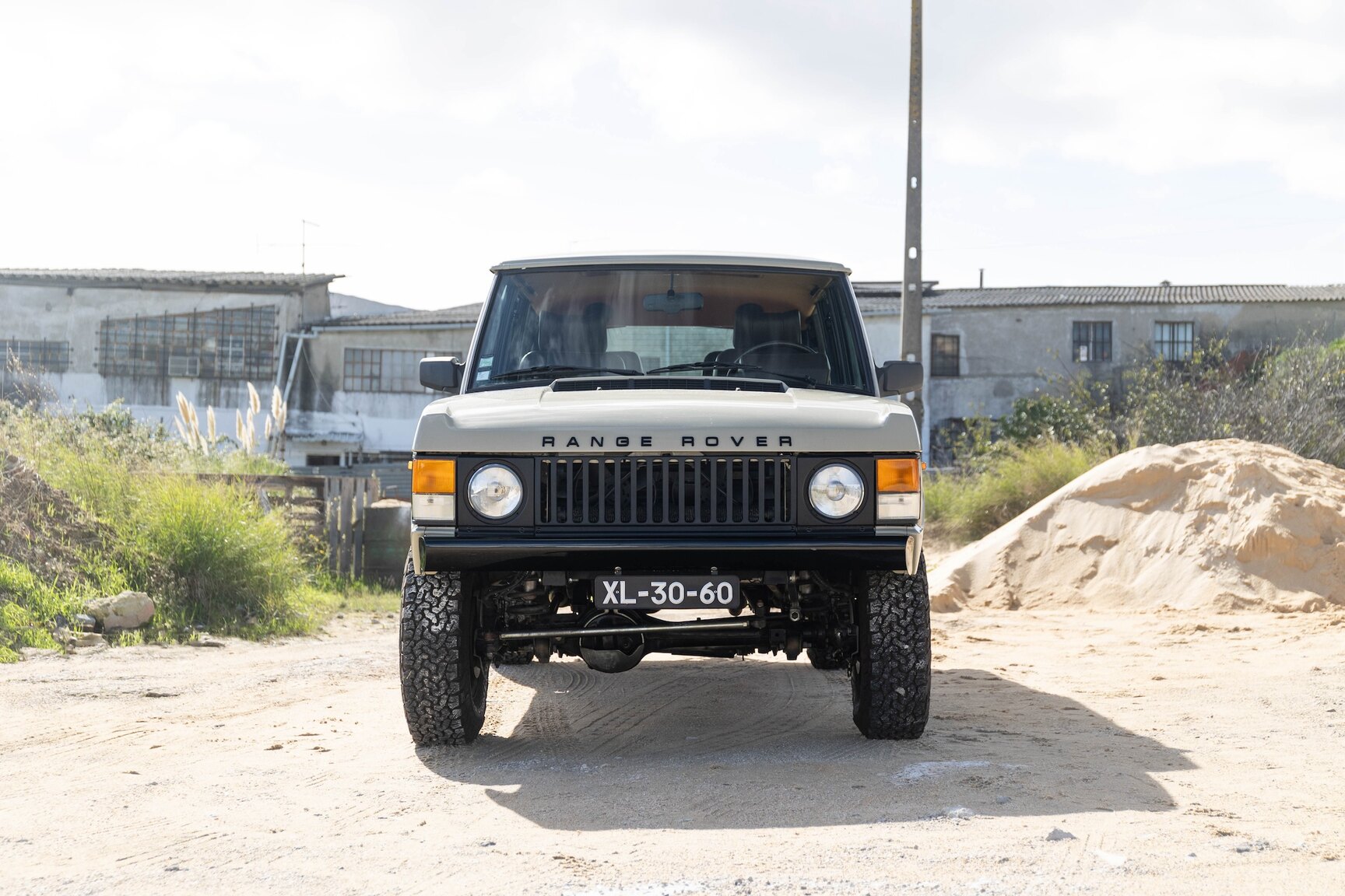 Aussenfoto 1991 Range Rover Restomod