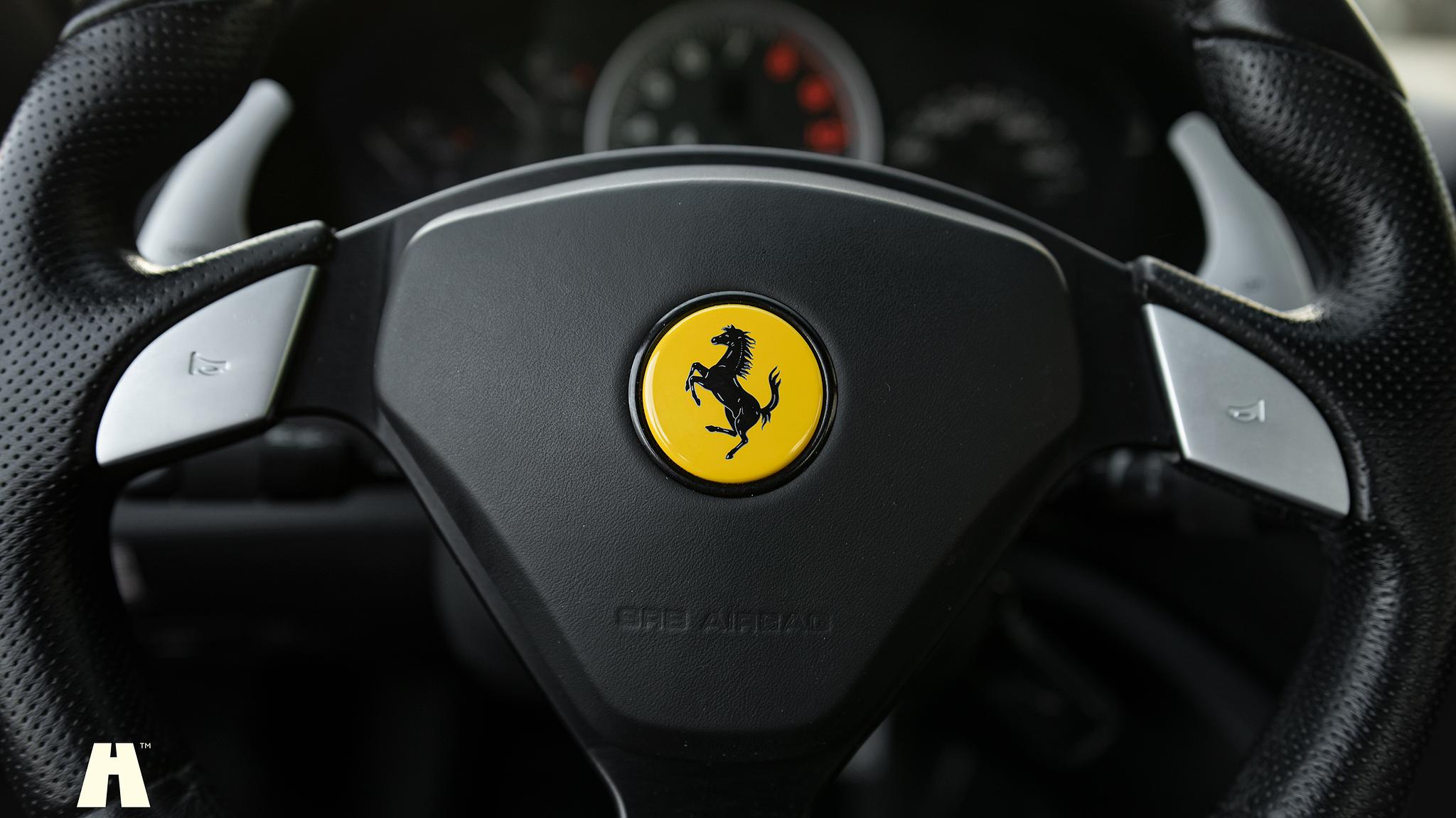 Interiörbild 2004 Ferrari 575M Maranello F1