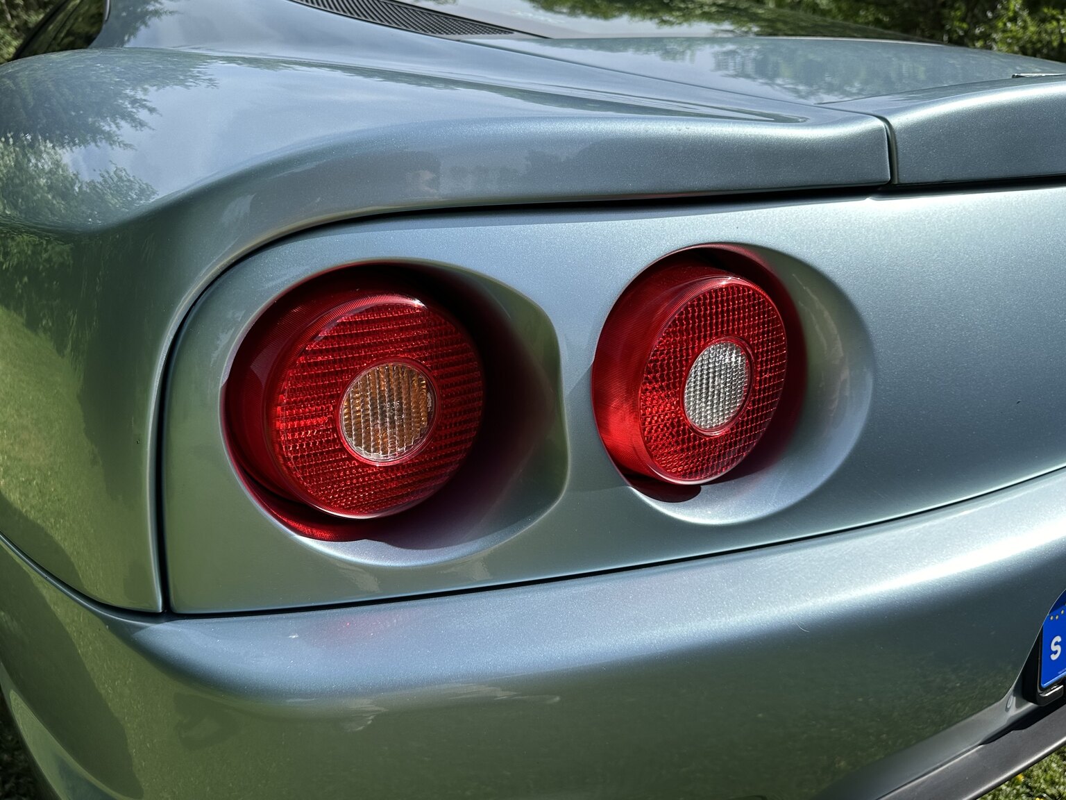 Exterior image of 2001 Ferrari 360 Modena V8 Manual (38)