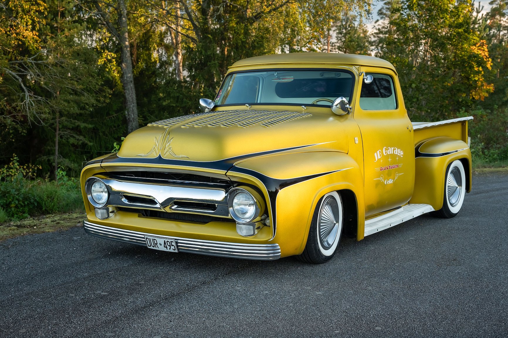 Exteriörbild på 1955 Ford F-100 Kustom