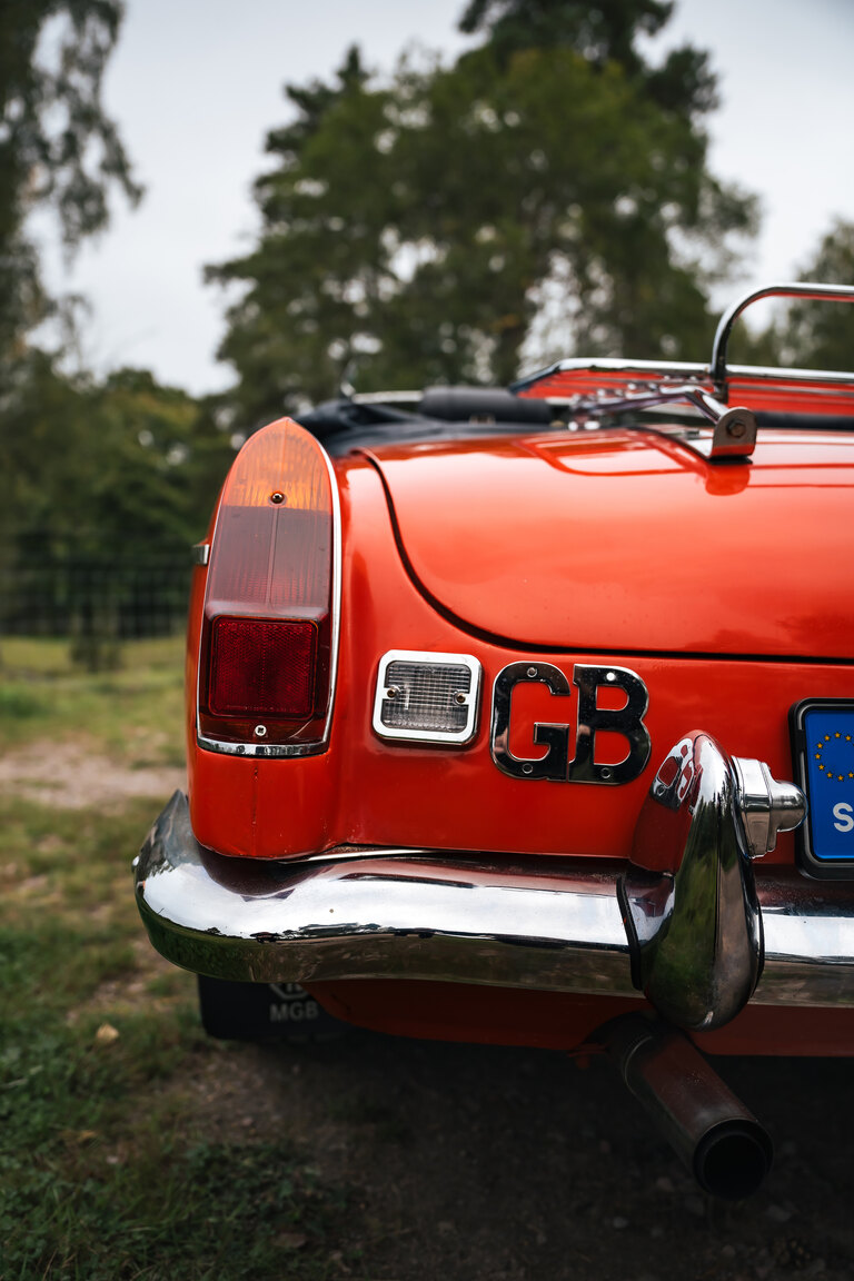 Exteriörbild på 1973 MG MGB Roadster (39)