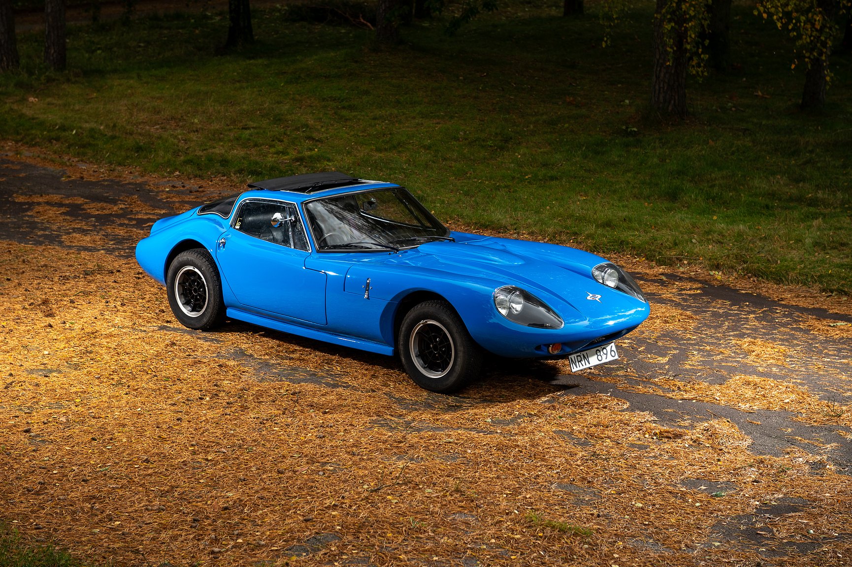 Exterior image of 1969 Marcos 3000 GT