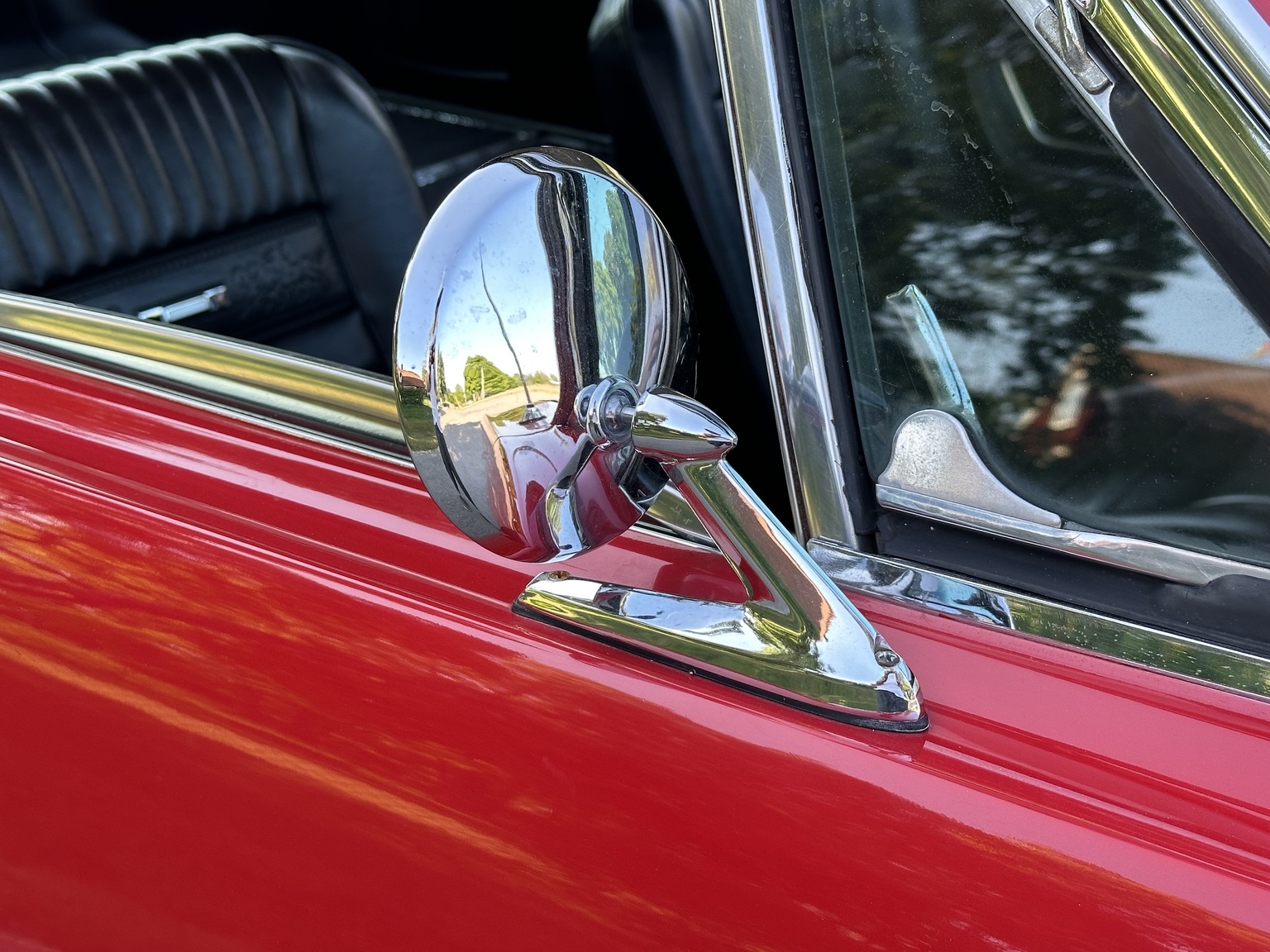 Exterior image of 1965 Ford Mustang 289 Fastback