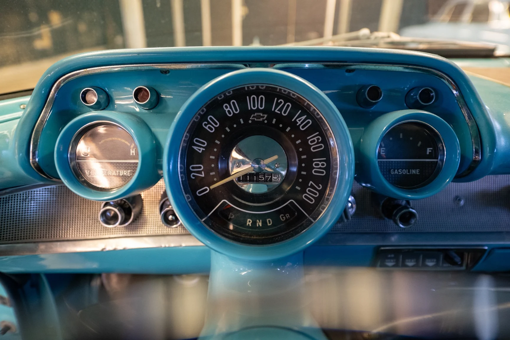 Innenraumfoto von 1957 Chevrolet Bel Air Sport Coupé (13)