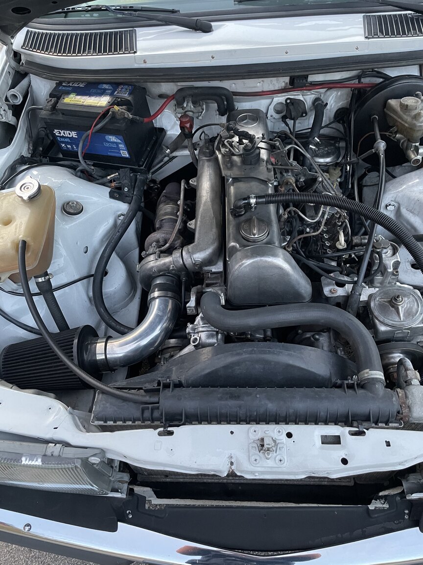 Image of 1983 Mercedes-Benz 300 TDT mechanics