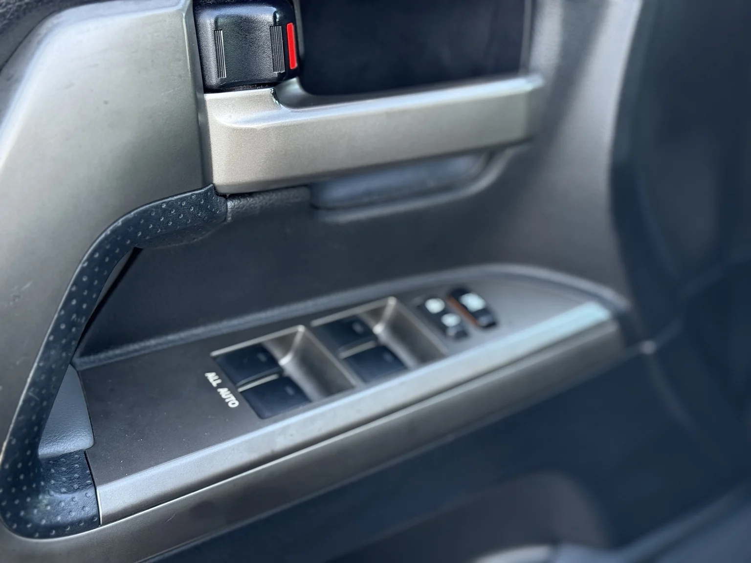 Interiörbild 2008 Toyota Land Cruiser 200 Series 4.5 V8 (4)