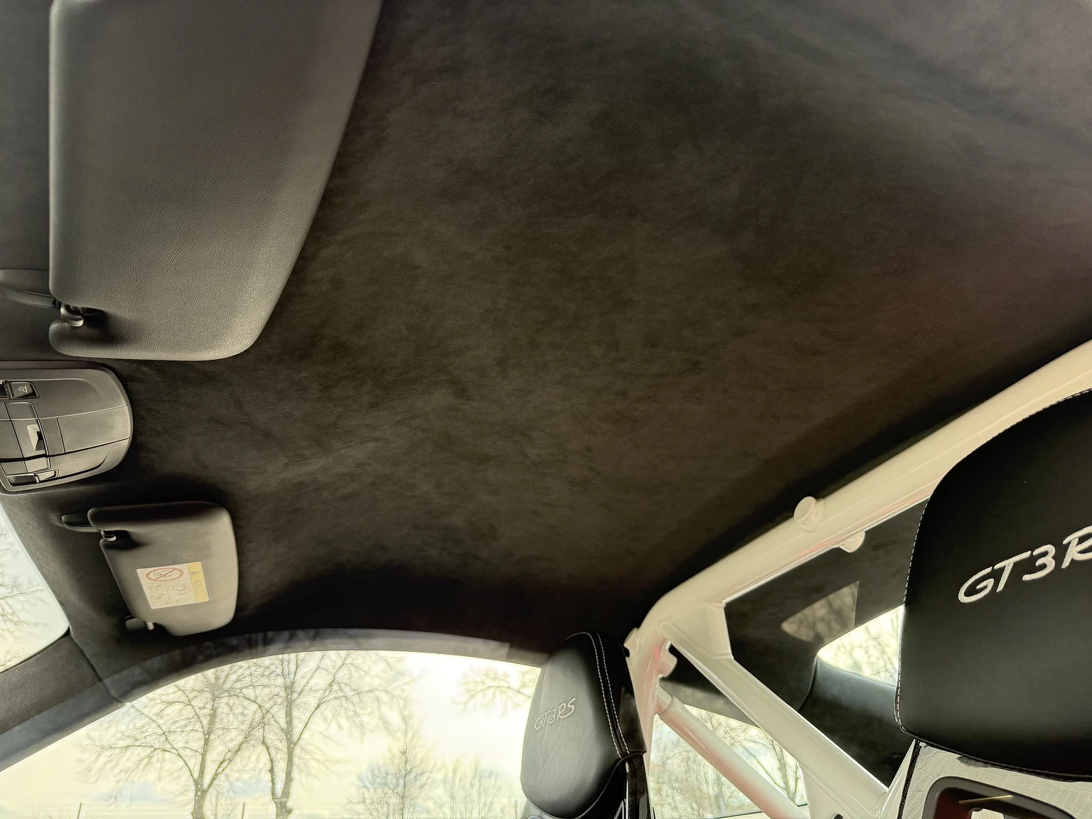 Innenraumfoto von 2016 Porsche 911 GT3 RS (17)