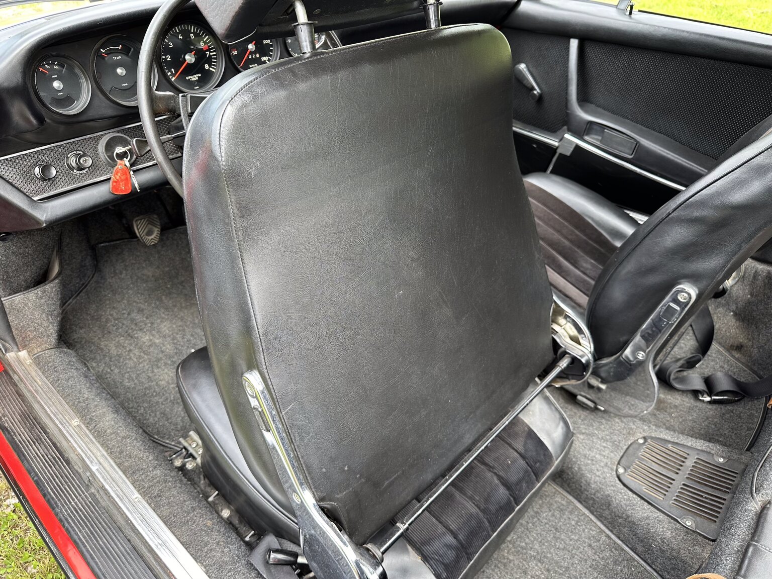 Innenraumfoto von 1969 1969 PORSCHE COUPÉ 911 T  (26)