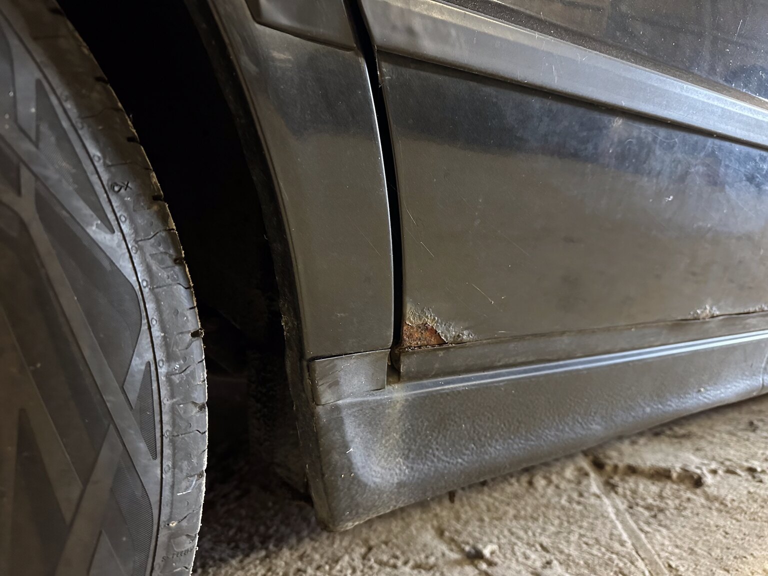 Exteriörbild på 1988 BMW 535i