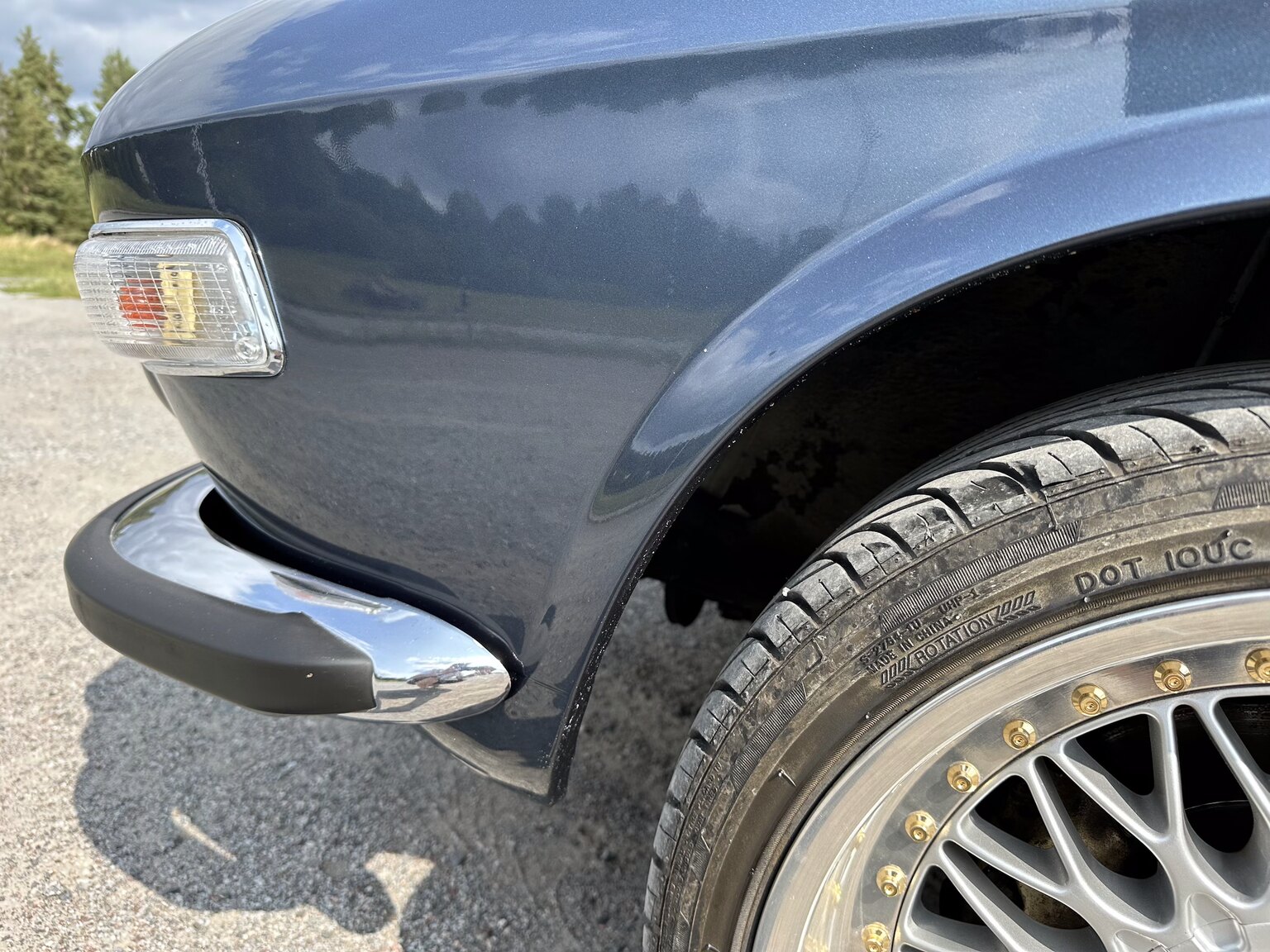 Exterior image of 1972 BMW 3,0 CSi 