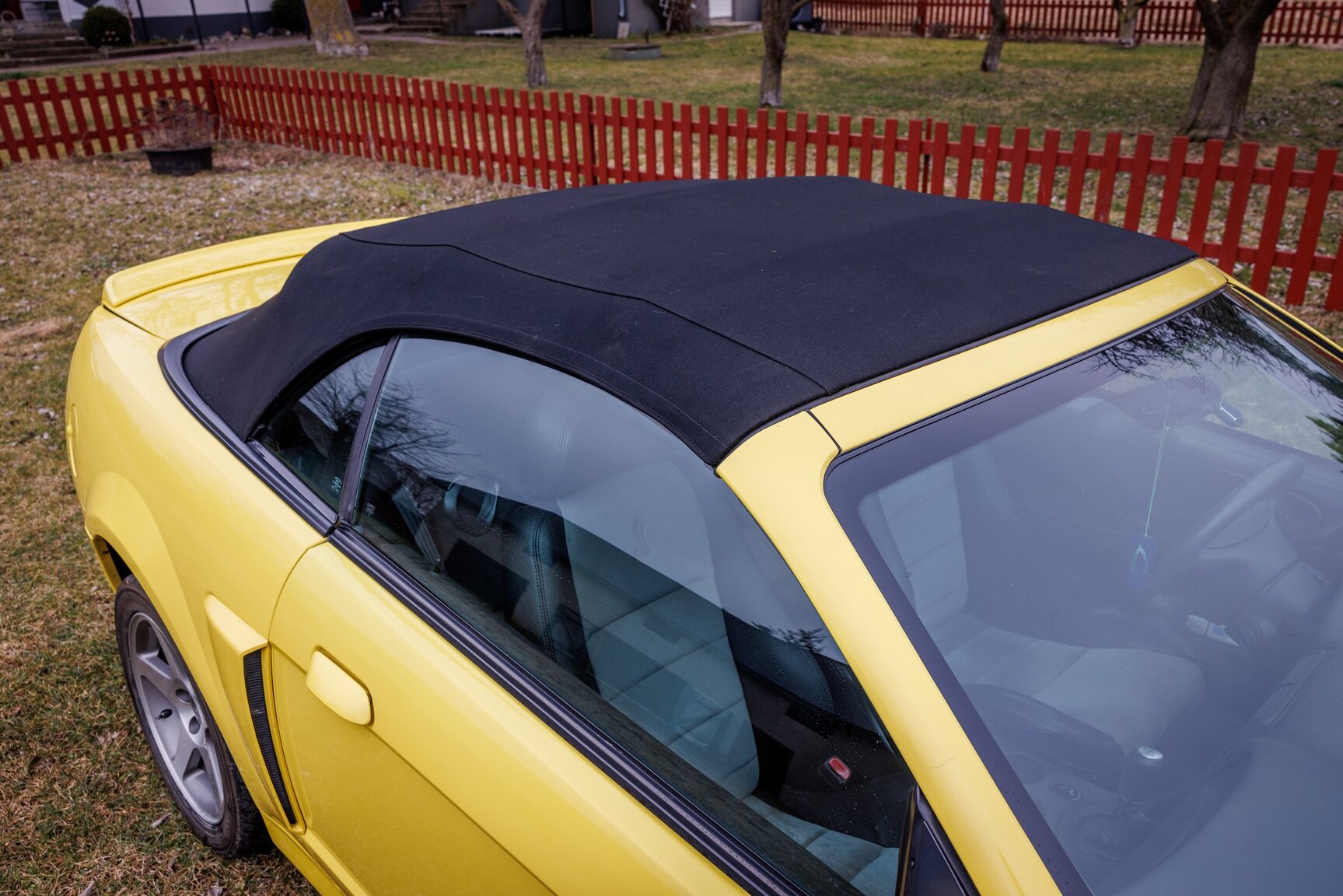 Exterior image of 2003 Ford Mustang SVT Cobra