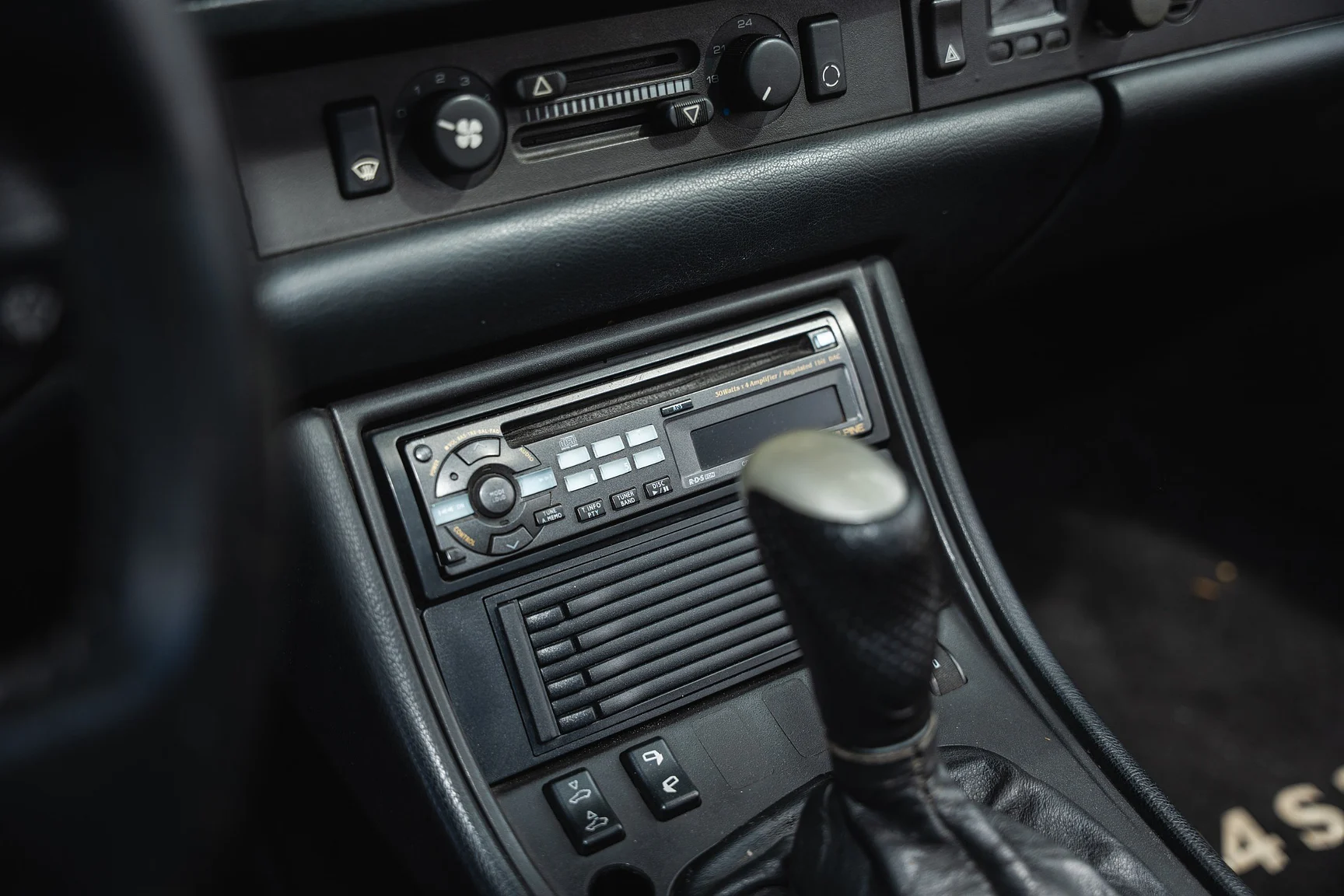 Interiörbild 1990 Porsche 944 S2 Cabriolet  (25)