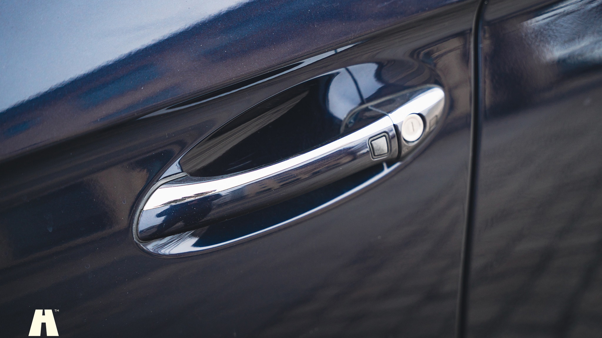 Exteriörbild på 2008 Mercedes-Benz CLS 63 AMG