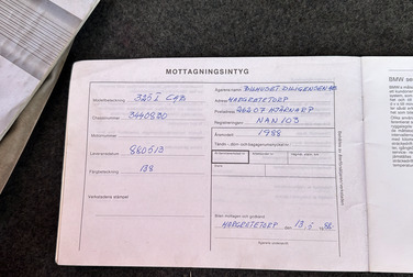 Documentation for 1988 BMW 325 Cabriolet (E30)