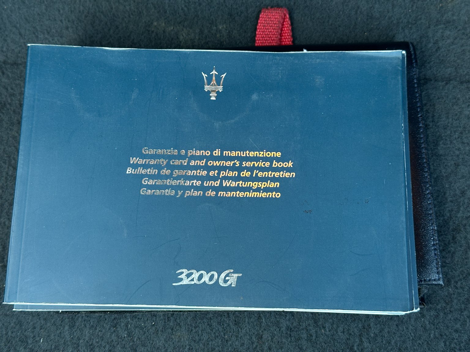 Documentation for 2000 Maserati 3200 GT