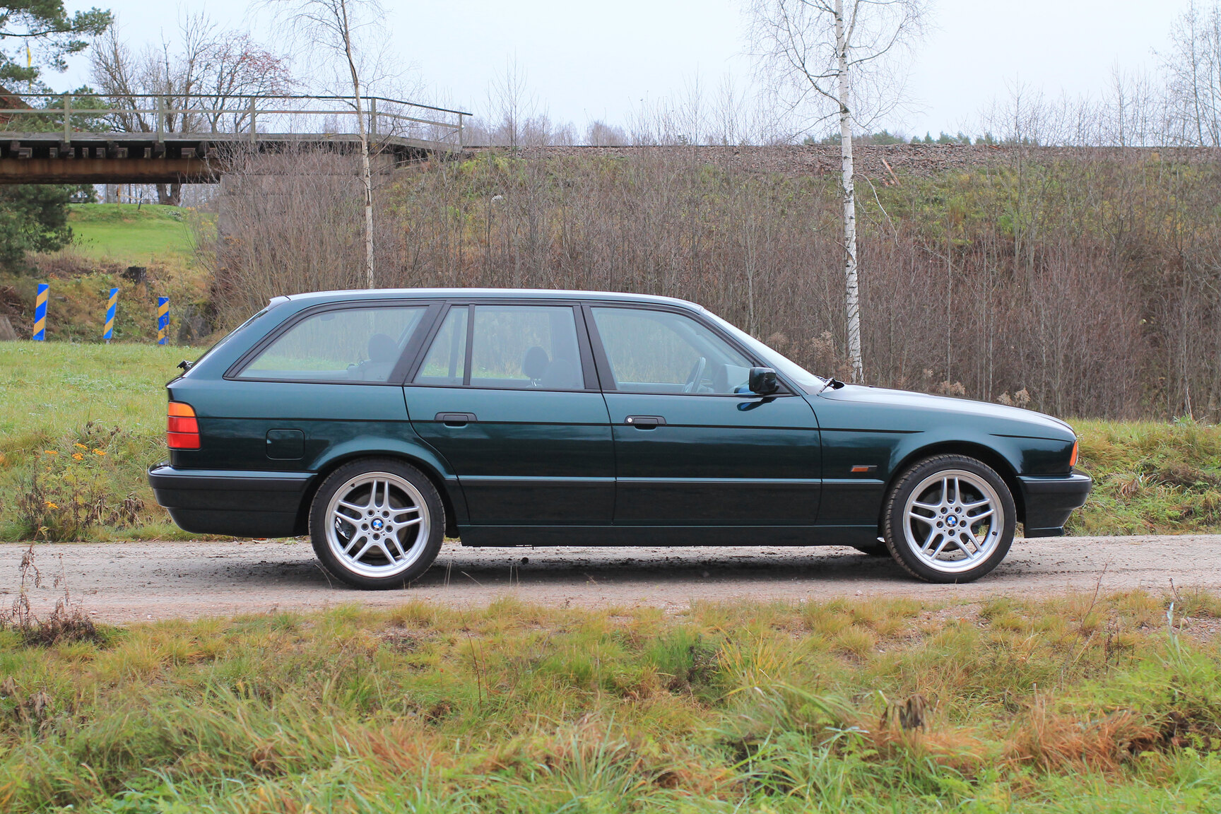 Exteriörbild på 1996 BMW 520i Touring