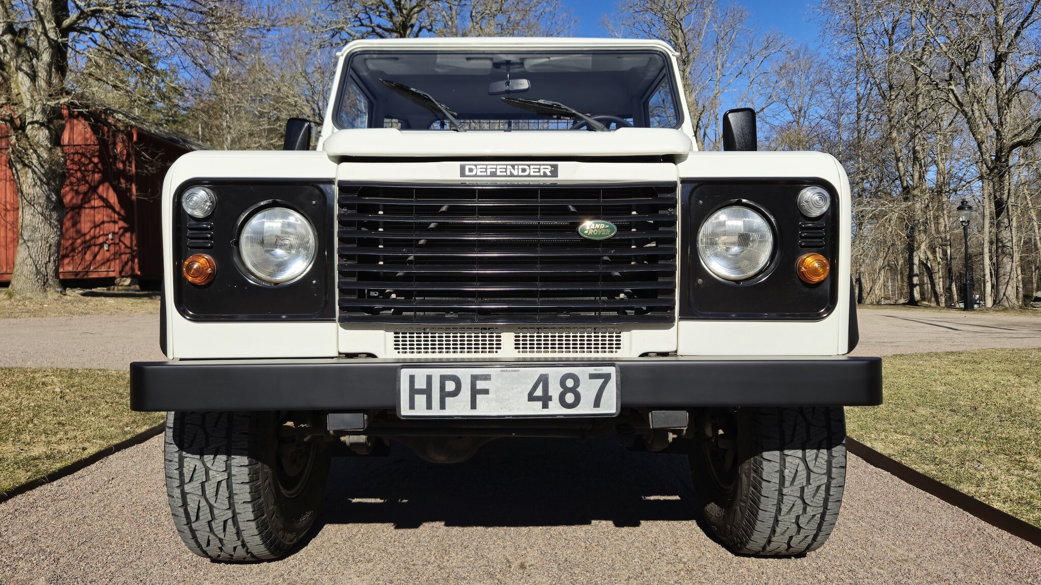 Exteriörbild på 1999 Land Rover Defender Single Cab Pickup