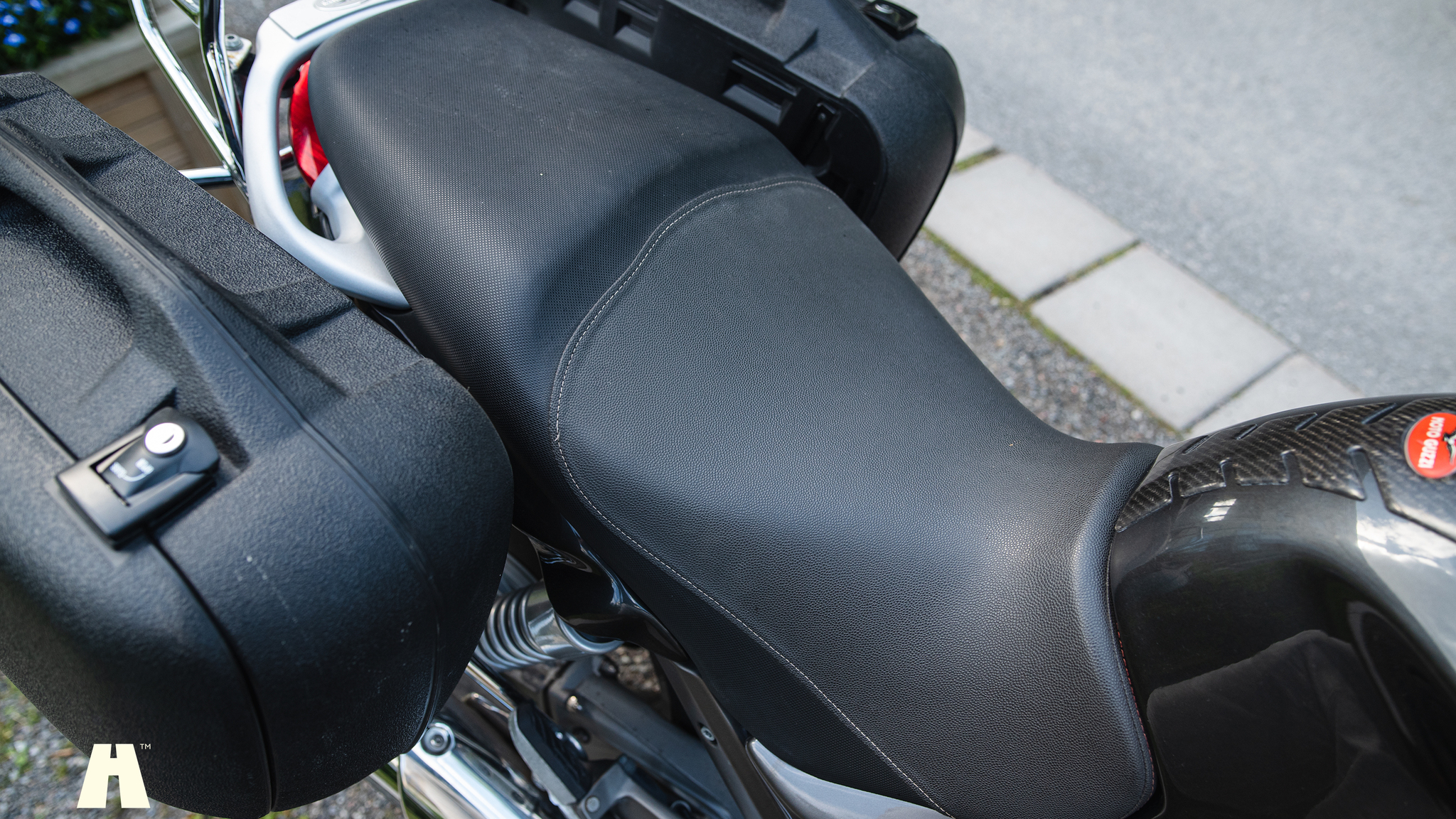Aussenfoto 2005 Moto Guzzi Breva 750i