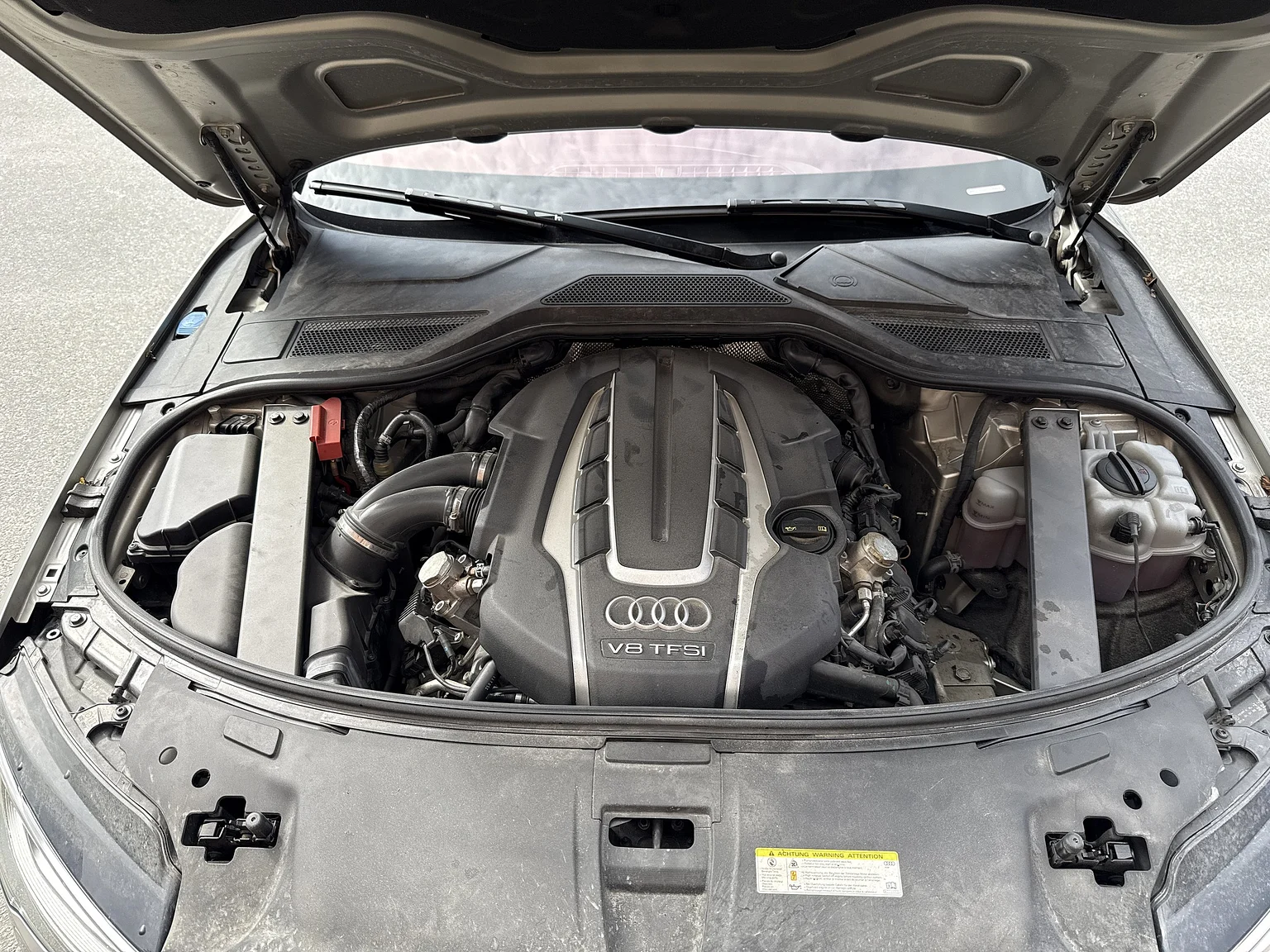 Image of 2014 Audi A8 4.0 TFSI (2) mechanics