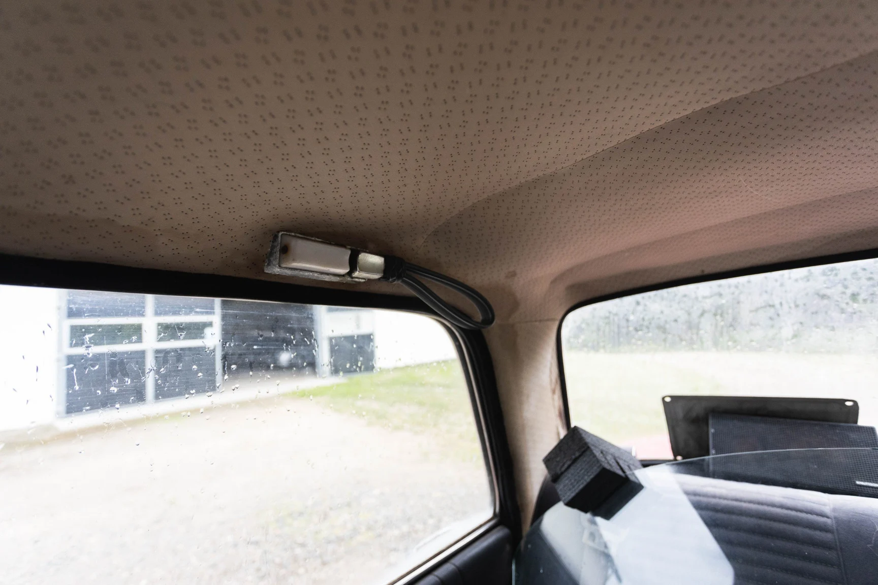 Interior image of 1970 Alfa Romeo 1750 Berlina (39)