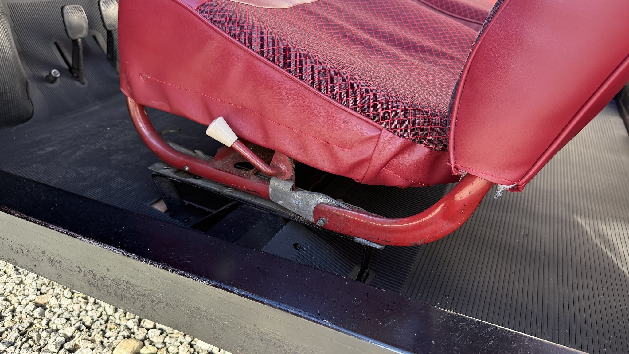 Interior image of 1960 Saab 96 (6)