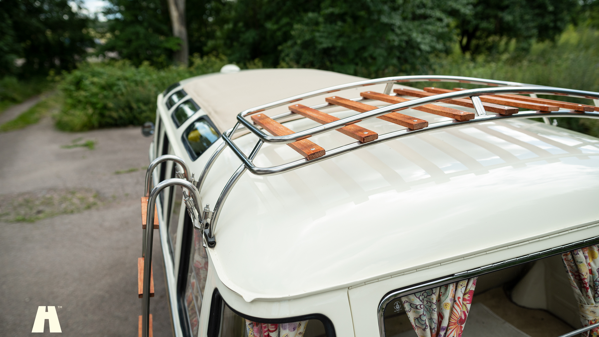 Exteriörbild på 1974 Volkswagen T1 Split Window  