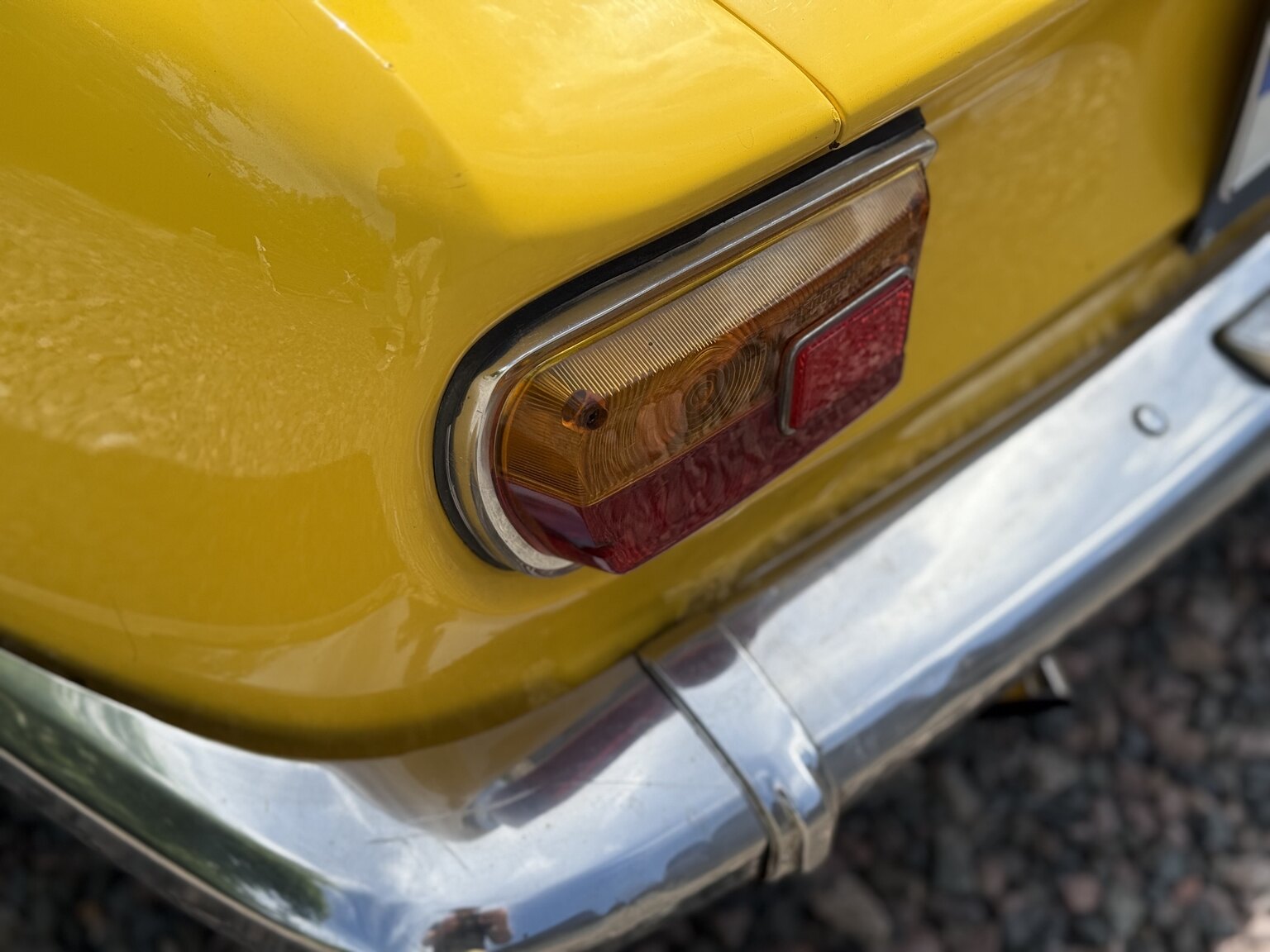 Exterior image of 1974 Alfa Romeo GT 1600 Junior