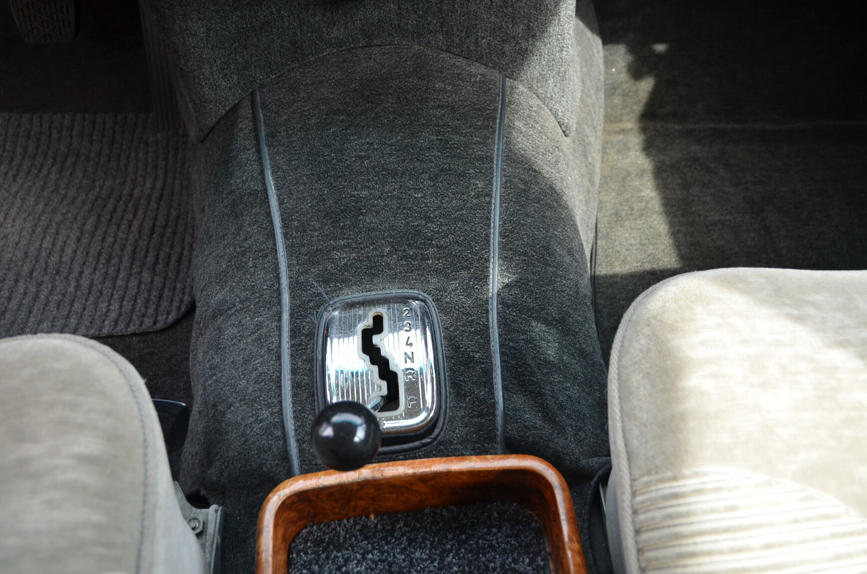 Interior image of 1968 Mercedes-Benz W109 300 SEL 6.3