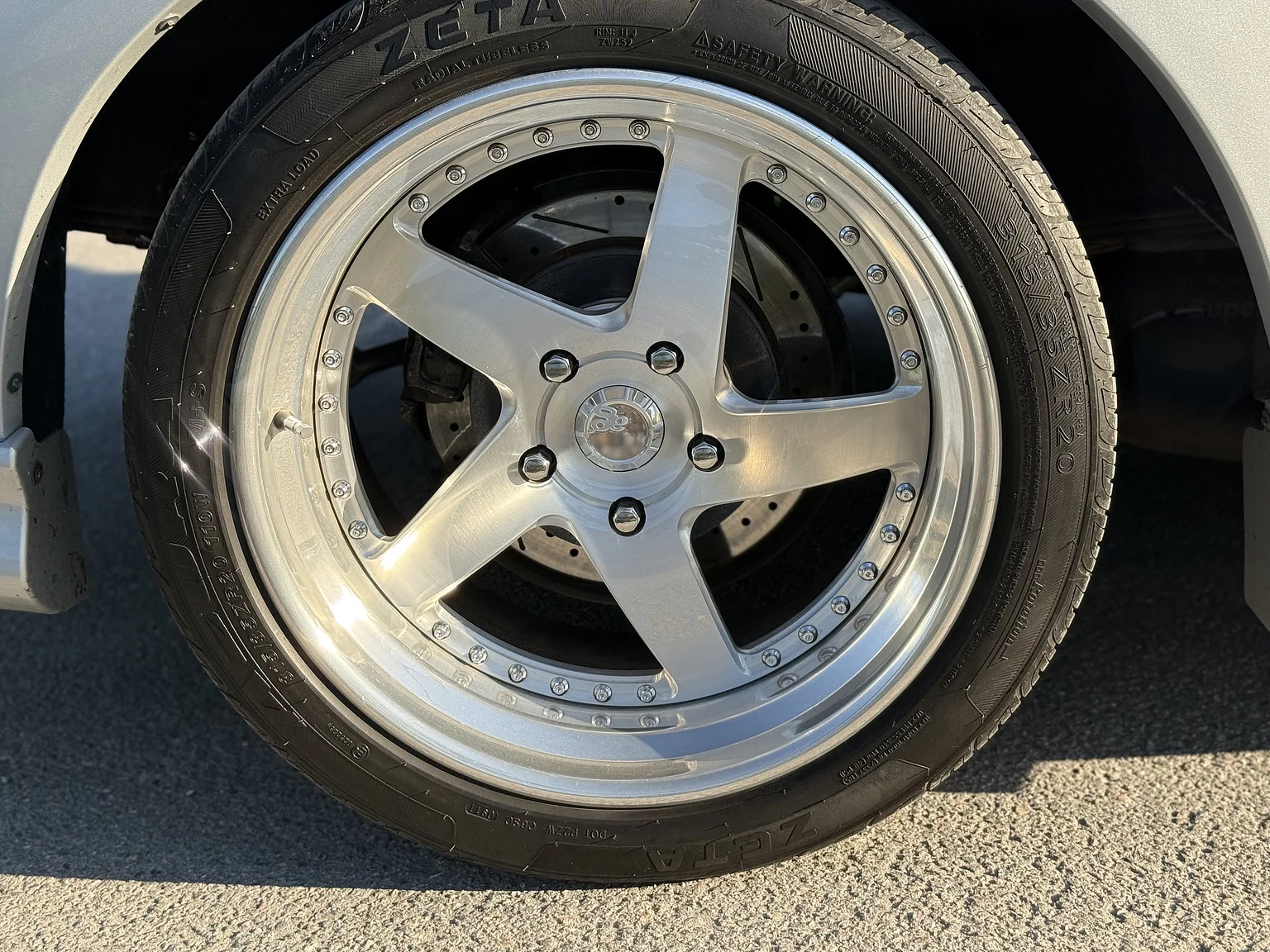 Exterior image of 2002 Ford F 150 Lightning / Kenne Bell (62)