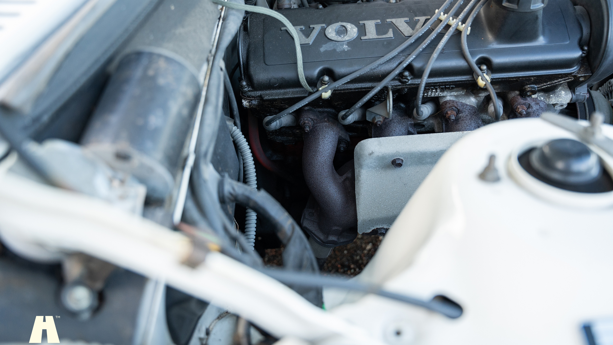 Image of 1988 Volvo 240 GL mechanics