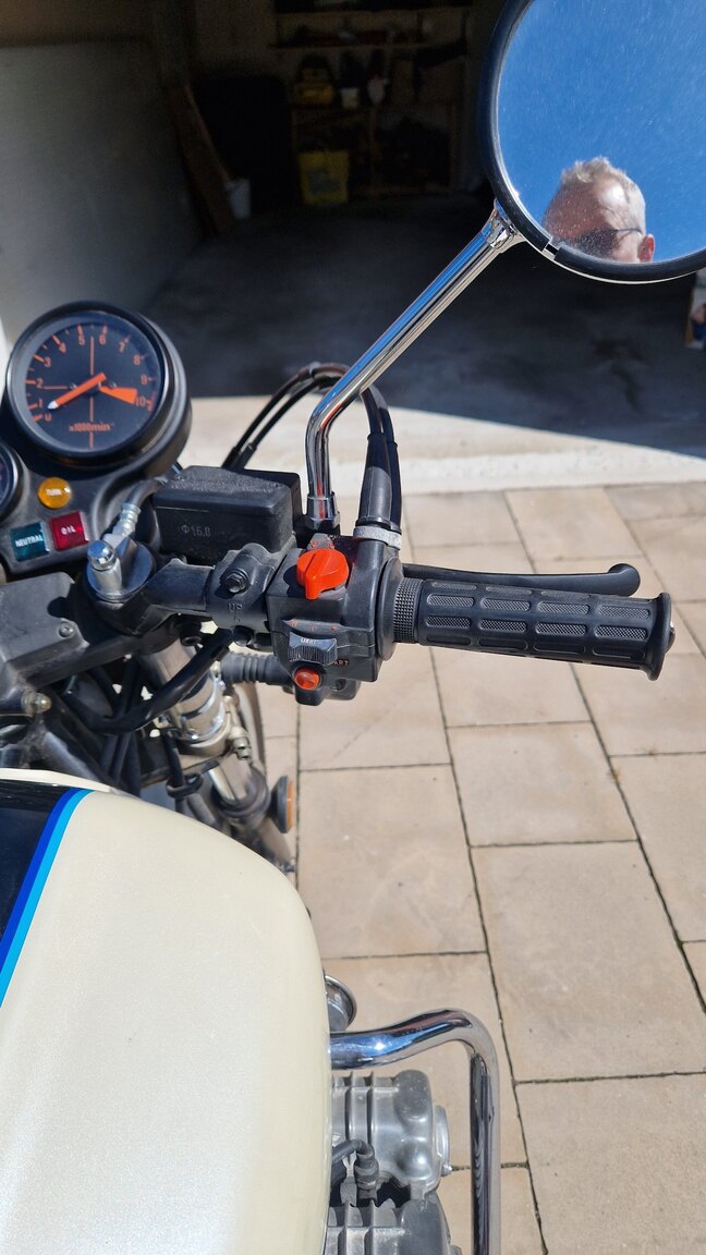 Exterior image of 1982 Honda CBX1000