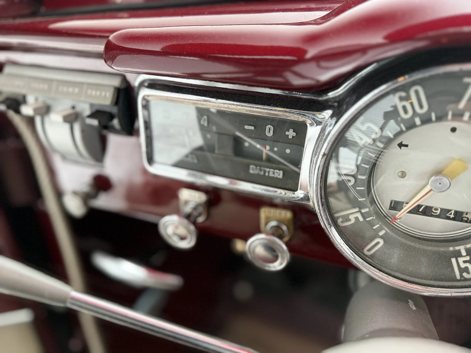 Innenraumfoto von 1953 Volvo PV444ES (22)