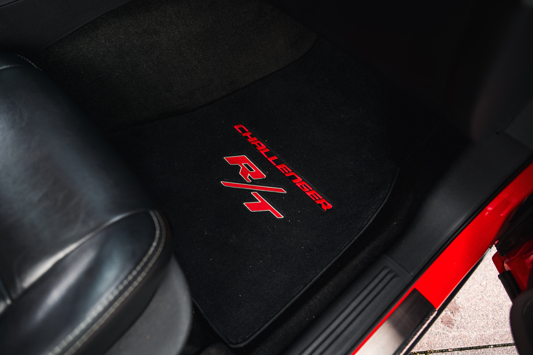 Interior image of 2010 Dodge Challenger 5.7 V8 HEMI Manuell