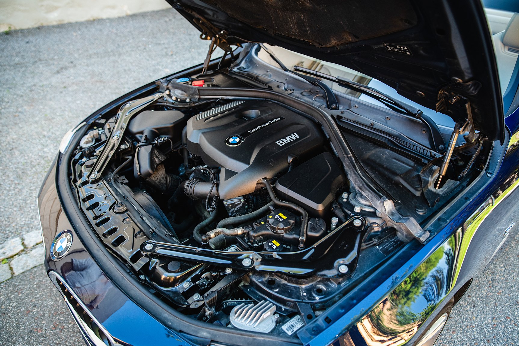 Image of 2018 BMW 430i xDrive Convertible mechanics