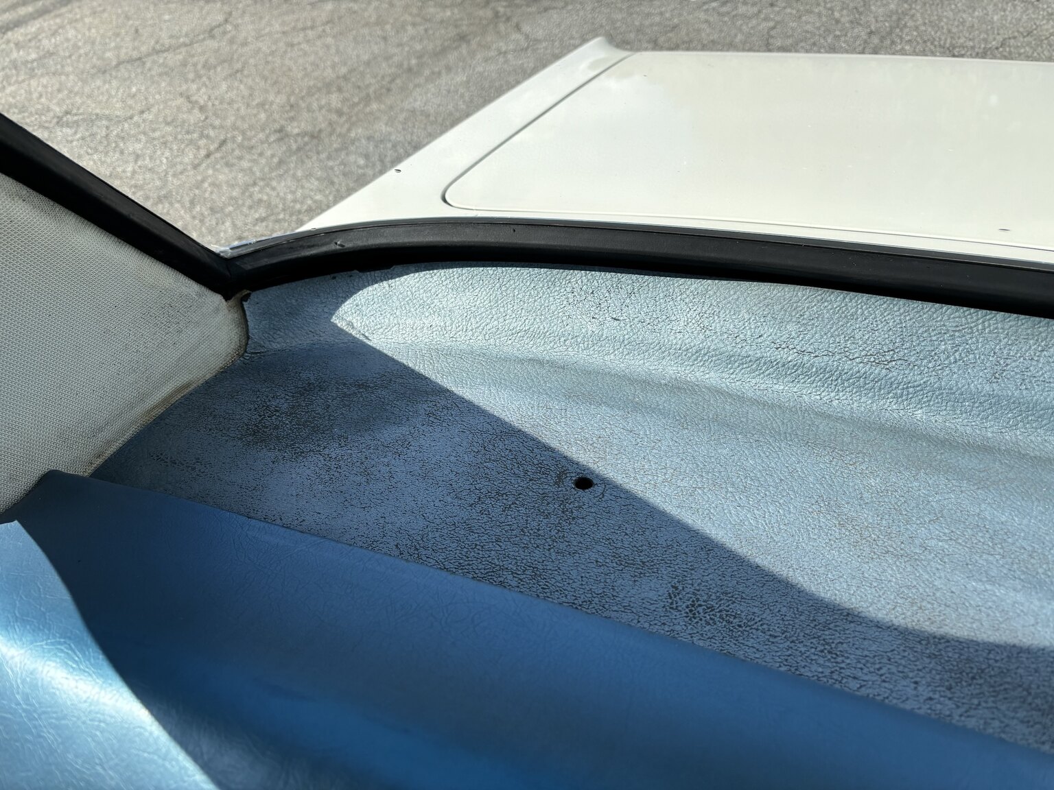 Interiörbild 1965 Opel Record Deluxe