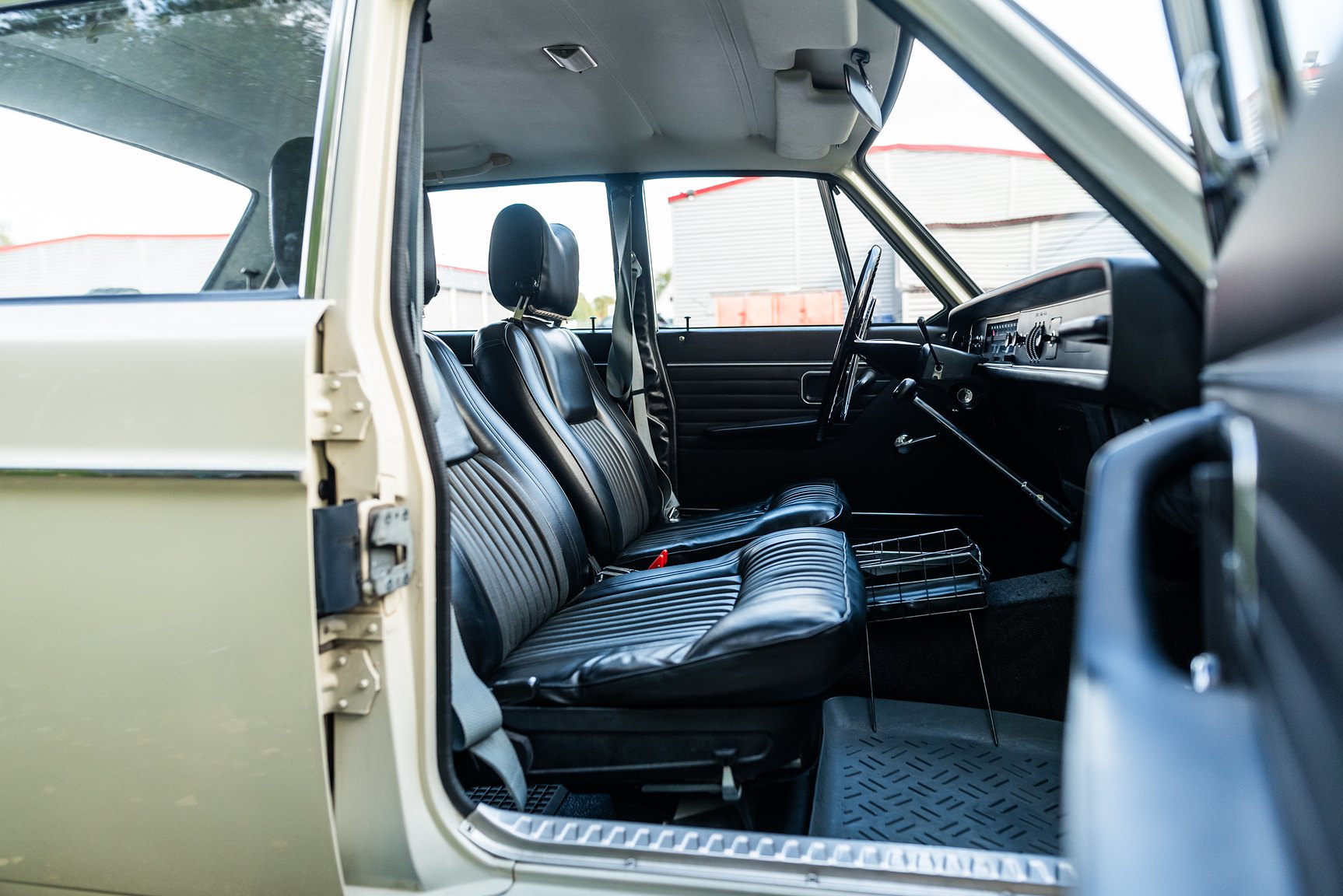 Interior image of 1967 Volvo 144 1.8 