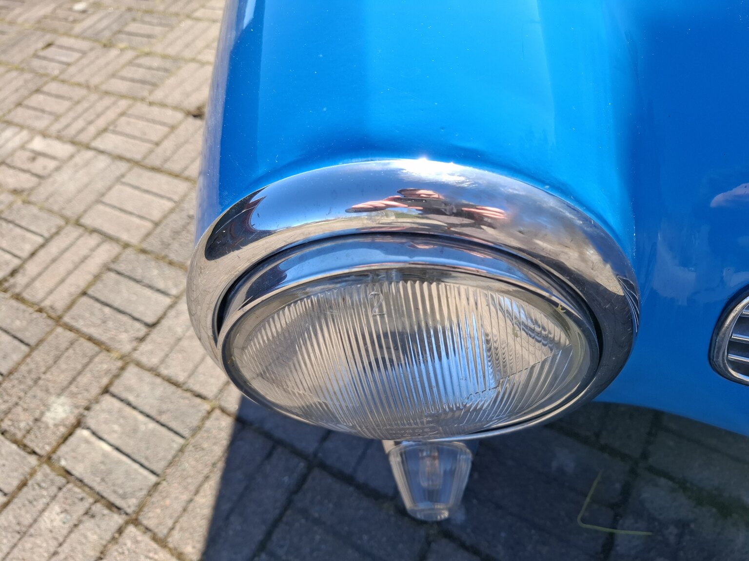 Exteriörbild på 1966 Volkswagen 1300 Karmann-Ghia