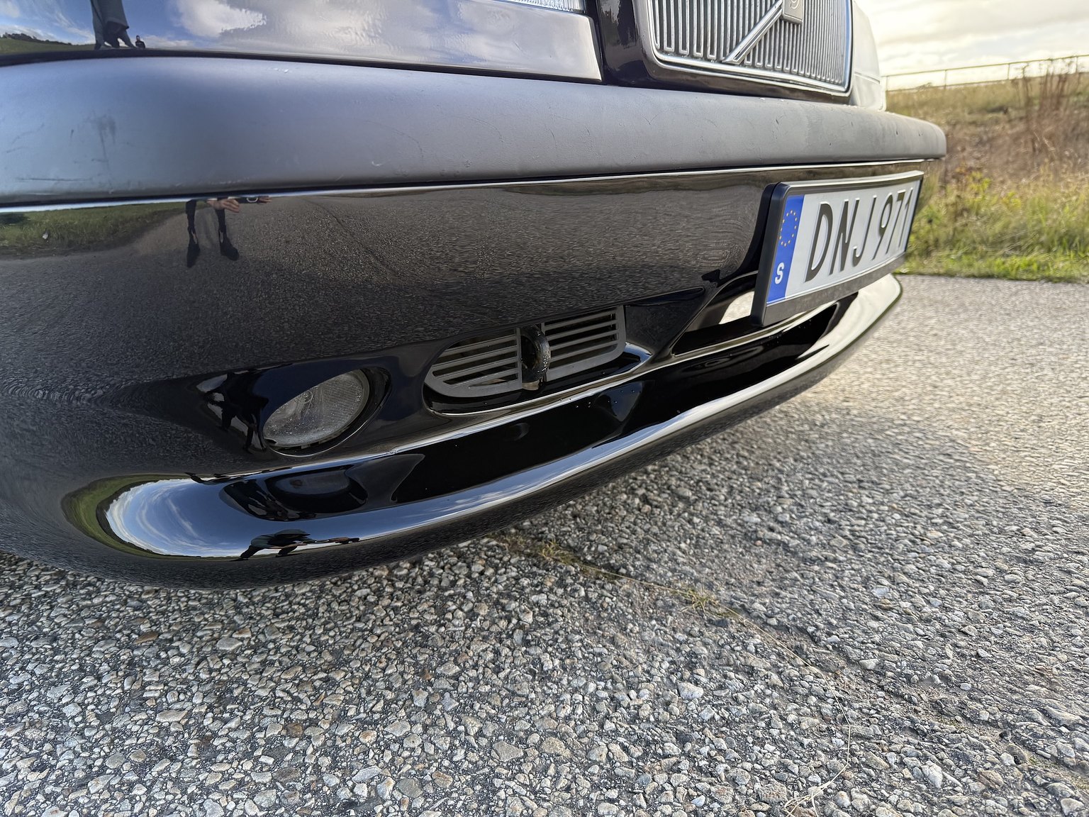 Exterior image of 1995 VOLVO 855 T5R T-5R