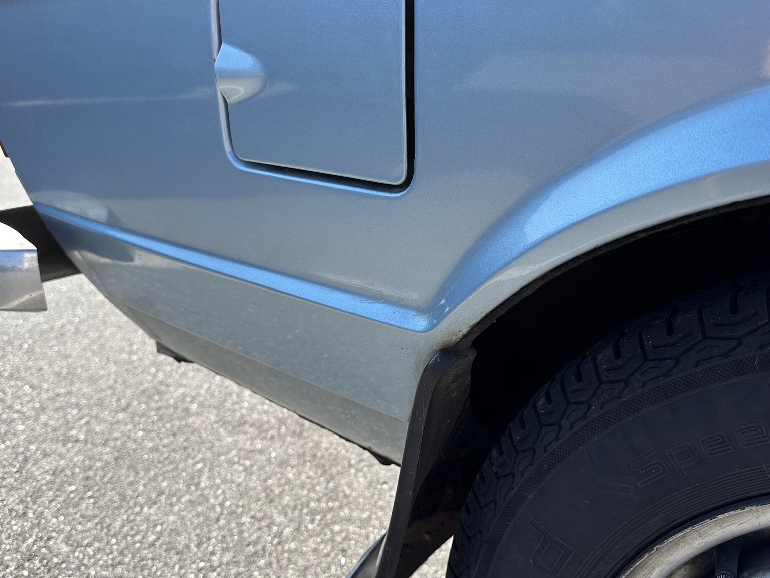Exteriörbild på 1974 Volkswagen Passat Two Door