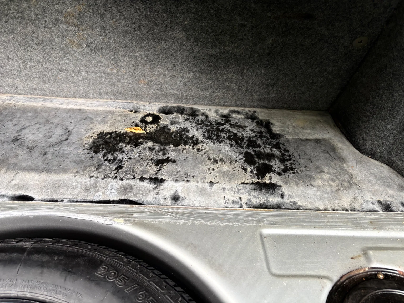Image of 1988 BMW 730iA mechanics (2)